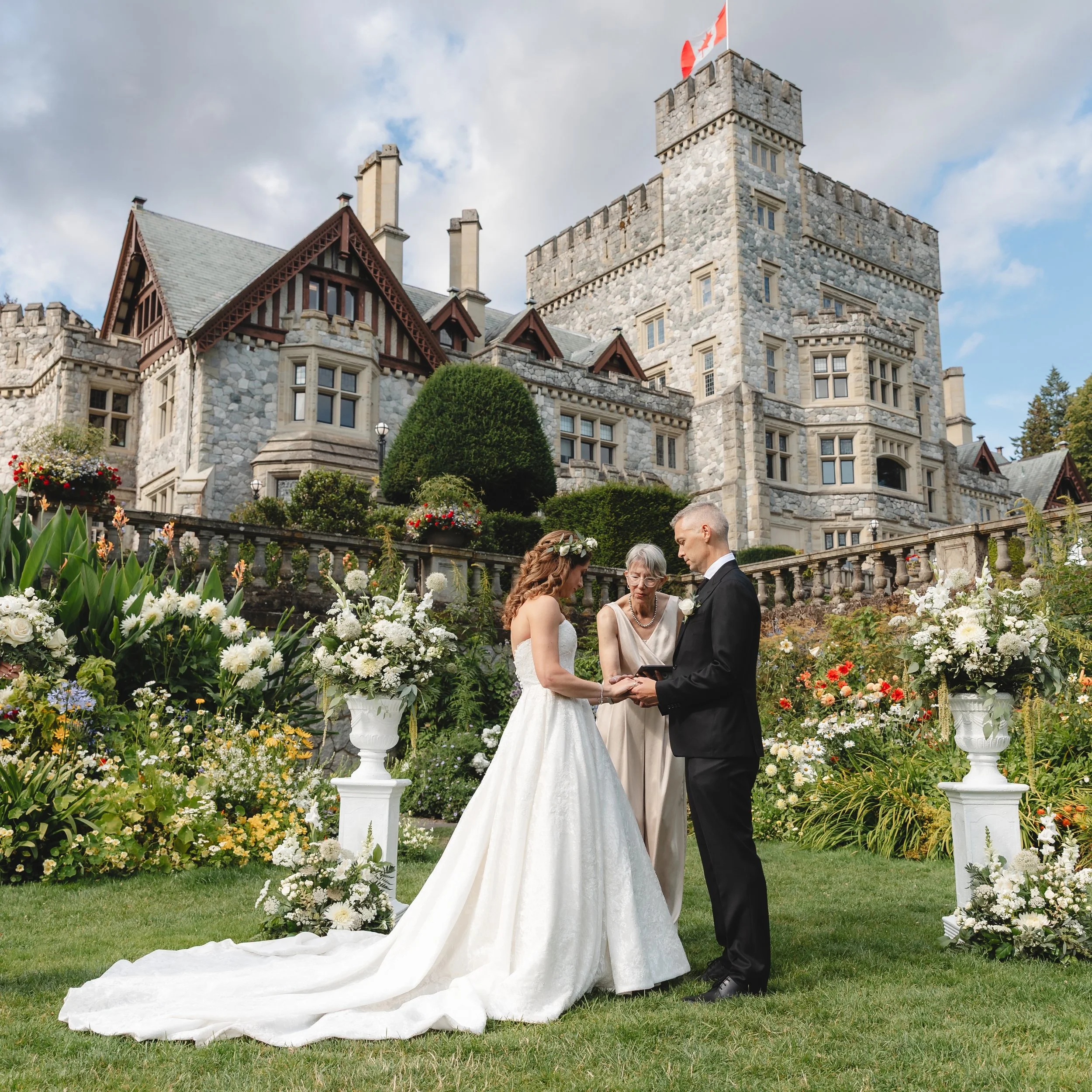 Magical moments. M &amp; S wedding ceremony at Hatley Castle.

Venue @hatleycastleweddings 
Organizer @beautybrideweddings 
Catering @truffles_catering 
Makeup @prettydaybeautyco 
Florals @jenningsflorists 
Hair @abbeautyco 

#westcoastweddings #yyjw