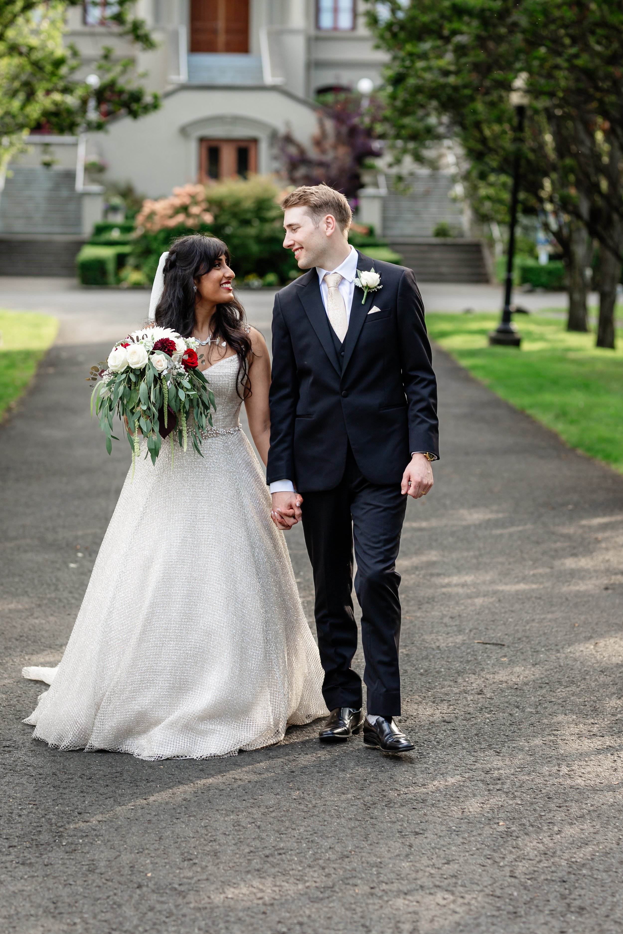 Ruhee and Taylor-2605.jpg
