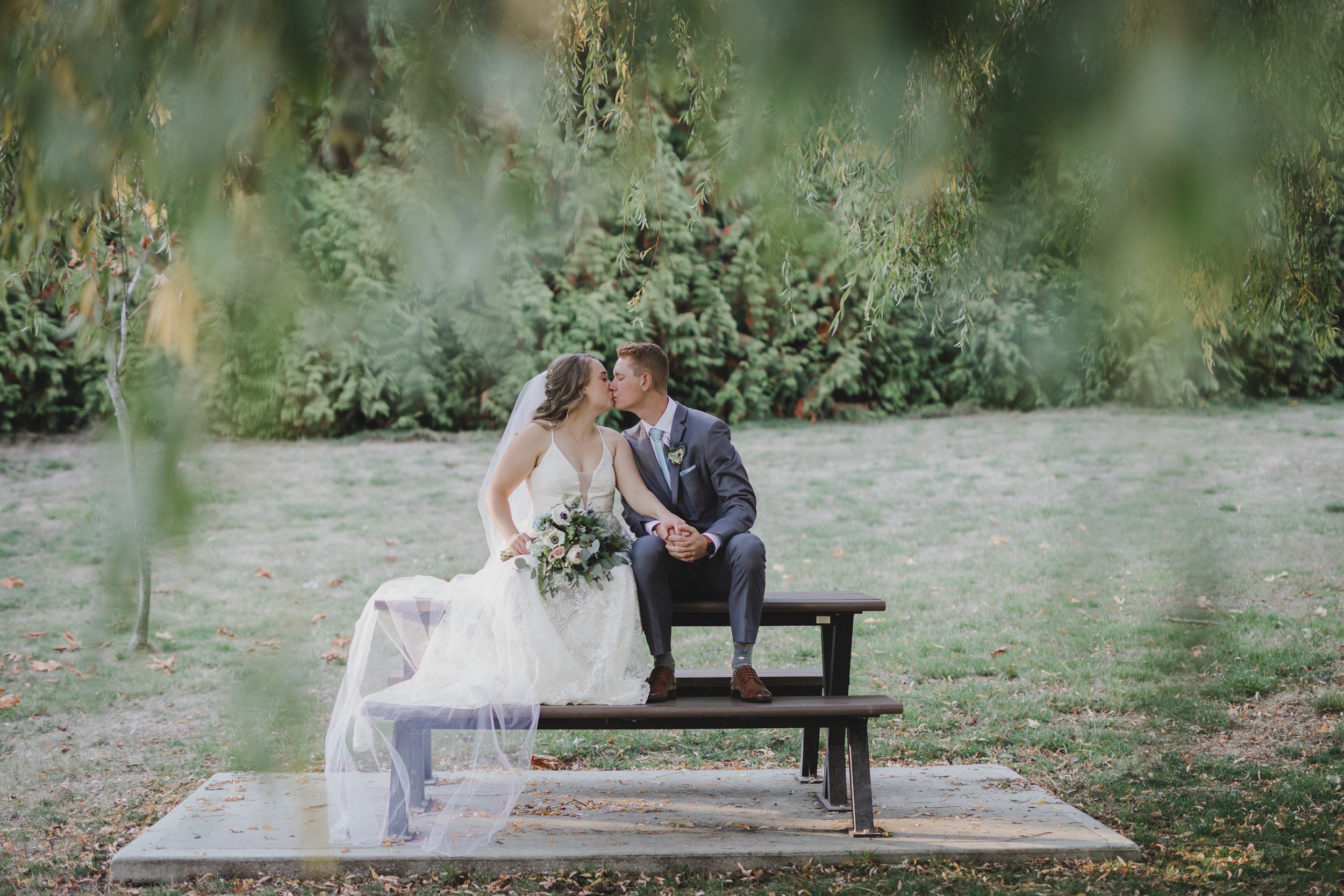 Rachel and Brandon-1286.jpg