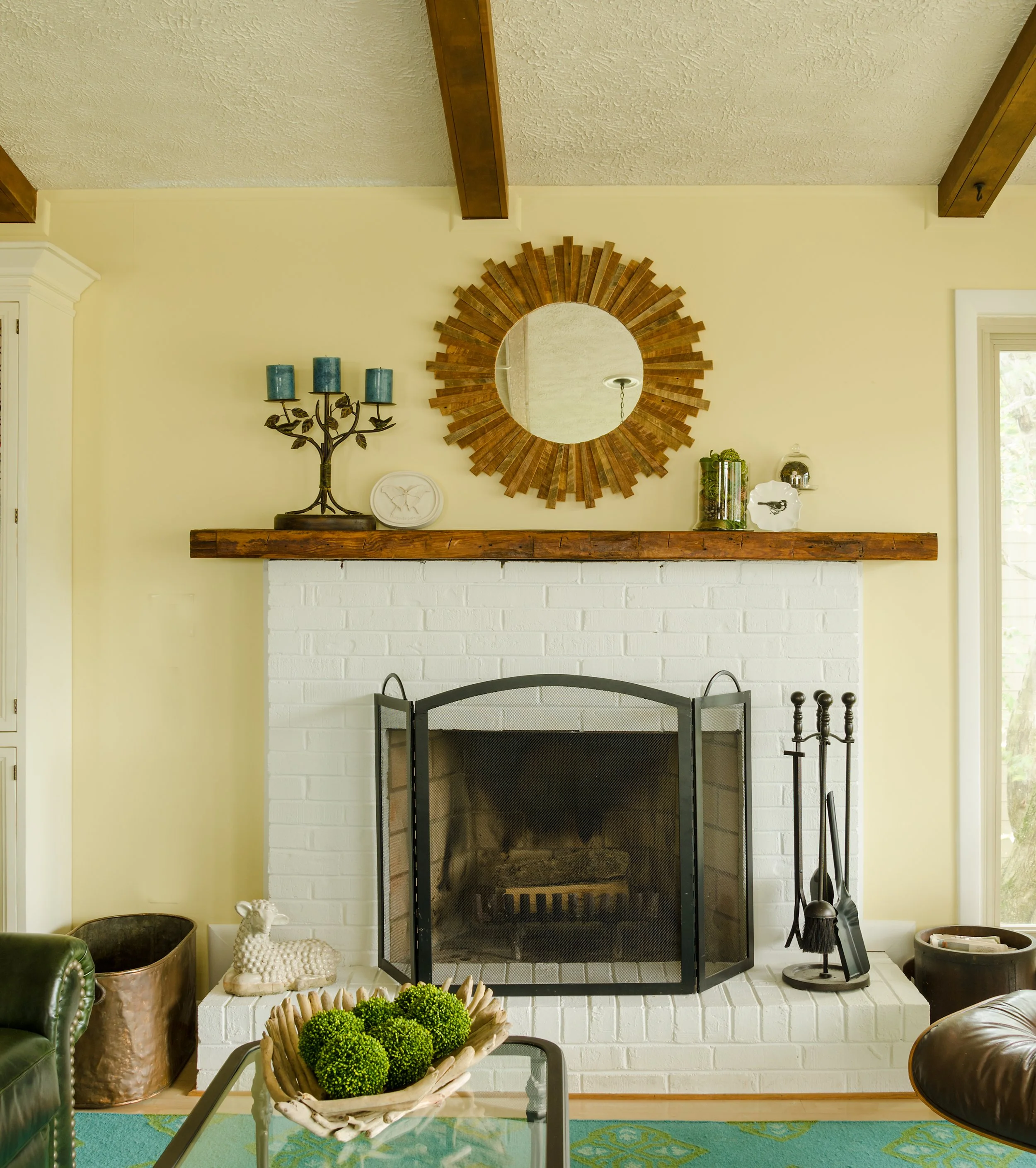 OBrien-LOW-GreatRoom-Fireplace-71712015.jpg