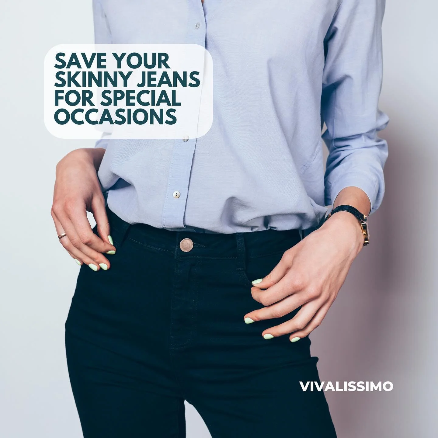 Skinny jeans or baggy jeans &mdash; you do you! But when traveling, comfort should take precedence over style. Tight clothes can restrict blood flow, leading to unwanted side effects. Link in Bio. #skinhealth #functionalnutrition #adaptogens #hormona