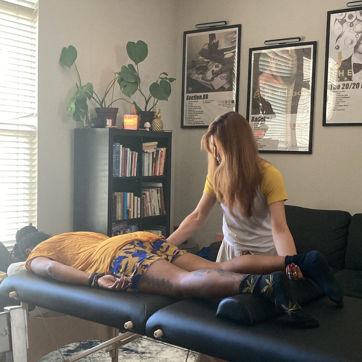 BAY AREA  @responsivebody bodywork sessions available June 24-26 from 9:30am - 2pm

Body to body work sessions available in the SF/Bay Area and the South Bay/Milpitas Area

Responsive Body bodywork sessions are 1 hour and happen with clothes on. Holl