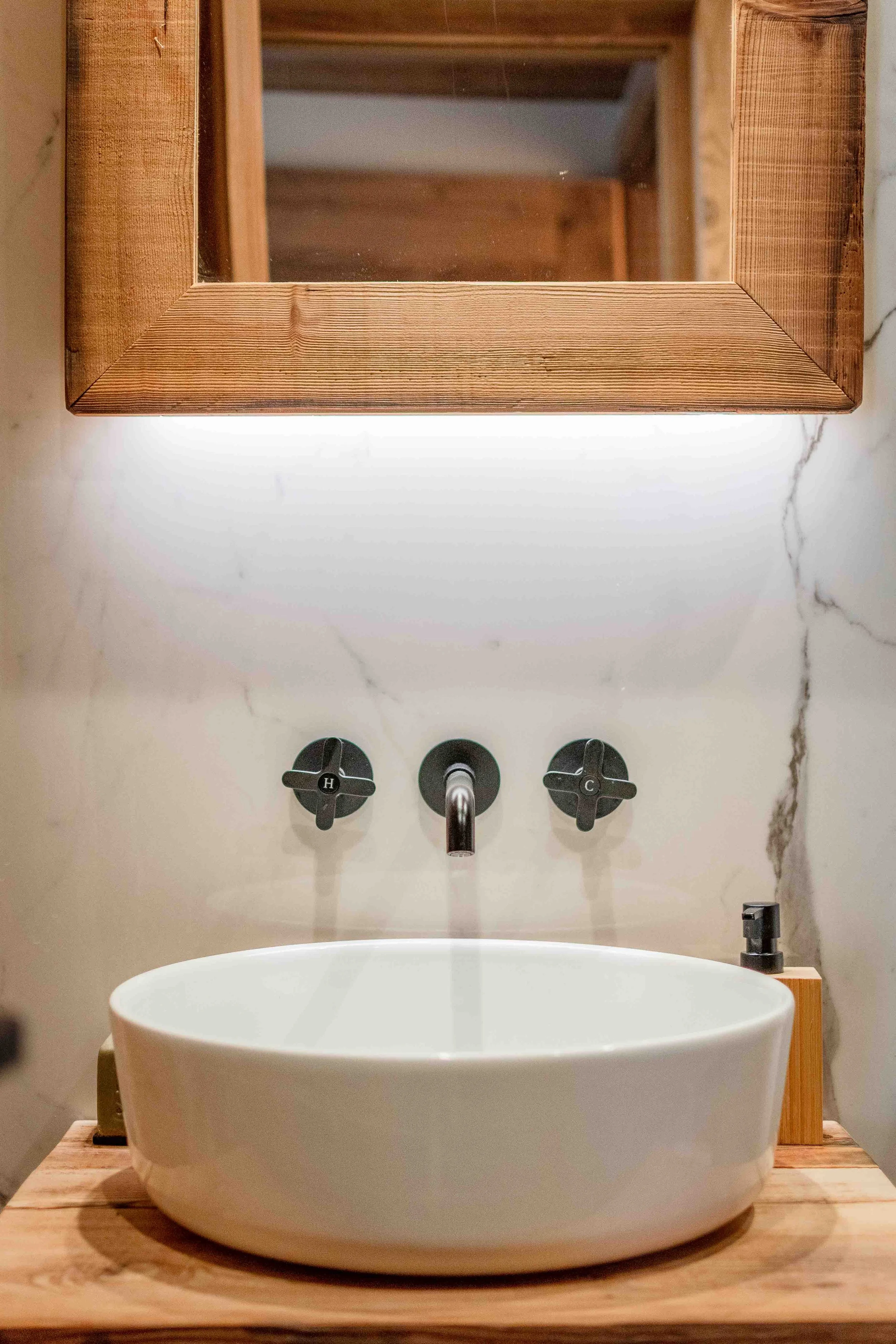 chalet Prarion_focusBDweb_AWR Renovations@jedypictures-3.jpg