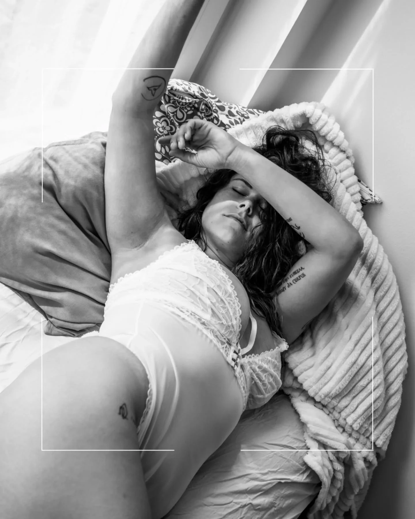 Einfach sein. F&uuml;hlen. Wahrnehmen. Im innen. Im au&szlig;en.  Mit dir. Durch dich. Dank dir. Bin dankbar f&uuml;r mich. Meinen K&ouml;rper. All meine Makel. Die ganzen vielen St&auml;rken. F&uuml;r mein Wachstum mit all den Narben. Den Geschichte