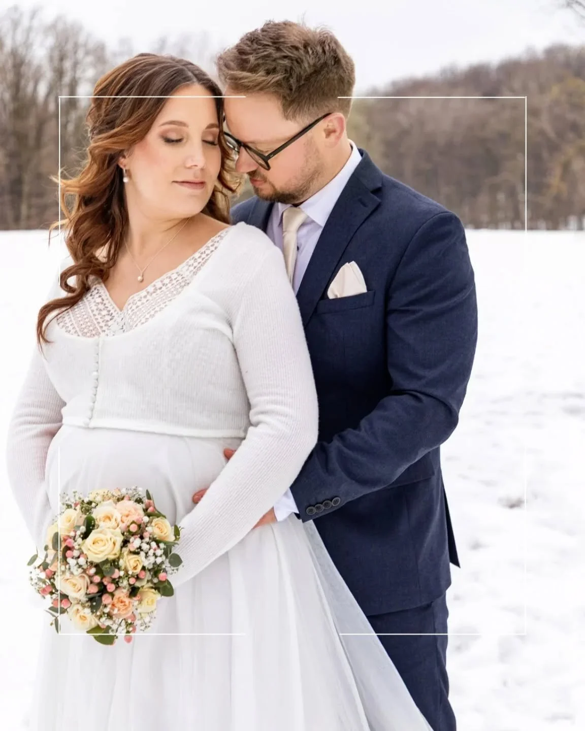 Bin zwar grad in der Sonne, aber will dir dieses Paar einfach zeigen.  Weill dir zeigen,  wie sch&ouml;n Winterhochzeiten sein k&ouml;nnen. Wie egal die Jahreszeit eigentlich ist. Es geht doch um euch.  Eure Liebe und Zuneigung und vertrauen. Darum g