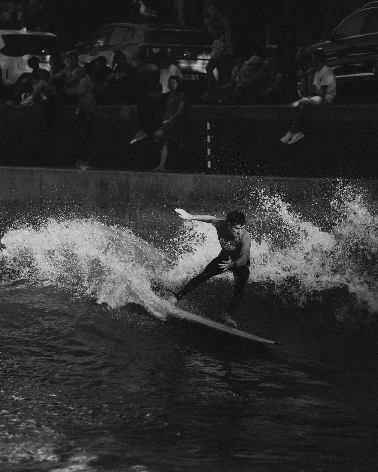 Big thanks to @canonnederland and @rif010_rotterdam for a day of surf photography inspiration. @ernst.wagensveld workshop was on point, and shooting around the surf pool after was so much fun 🤙🏻

A few photos to sum up the day 📸

#surfphotography 