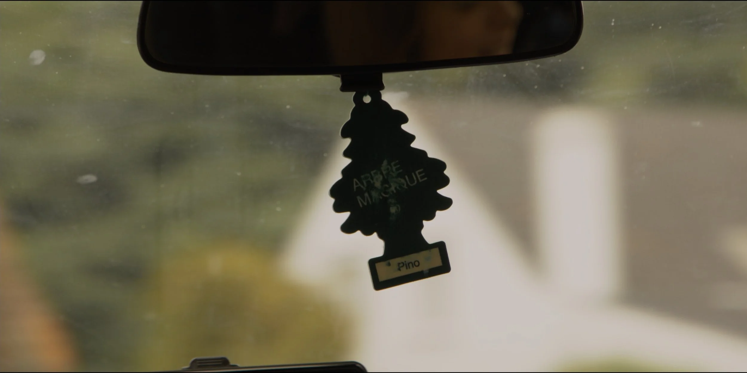 Still 2025-12-06 160117_1.1.51.jpg