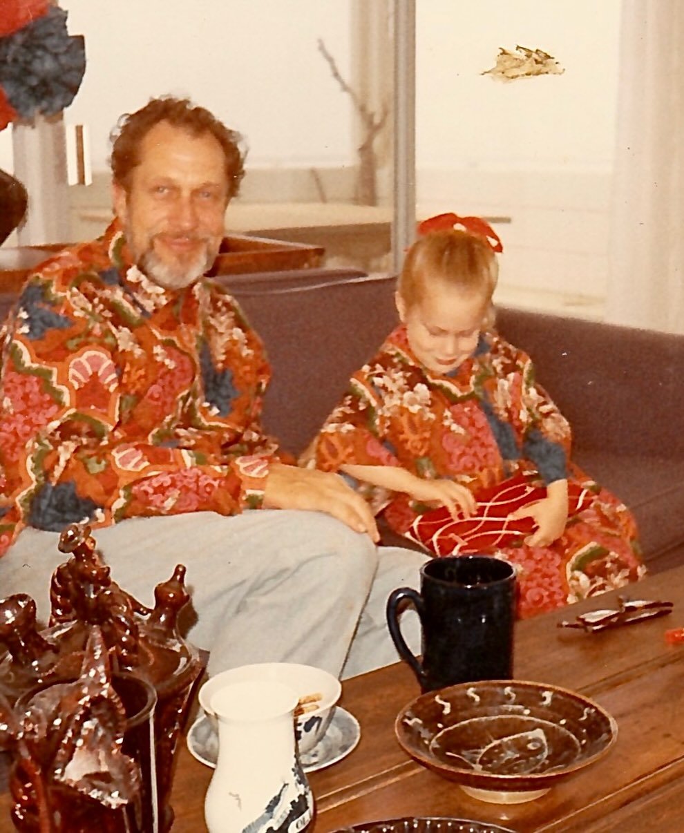 From our family to yours, wishing you a very Happy Christmas! 
&bull;
#vincentprice #christmas #oldhollywood #vintagestyle #paisley