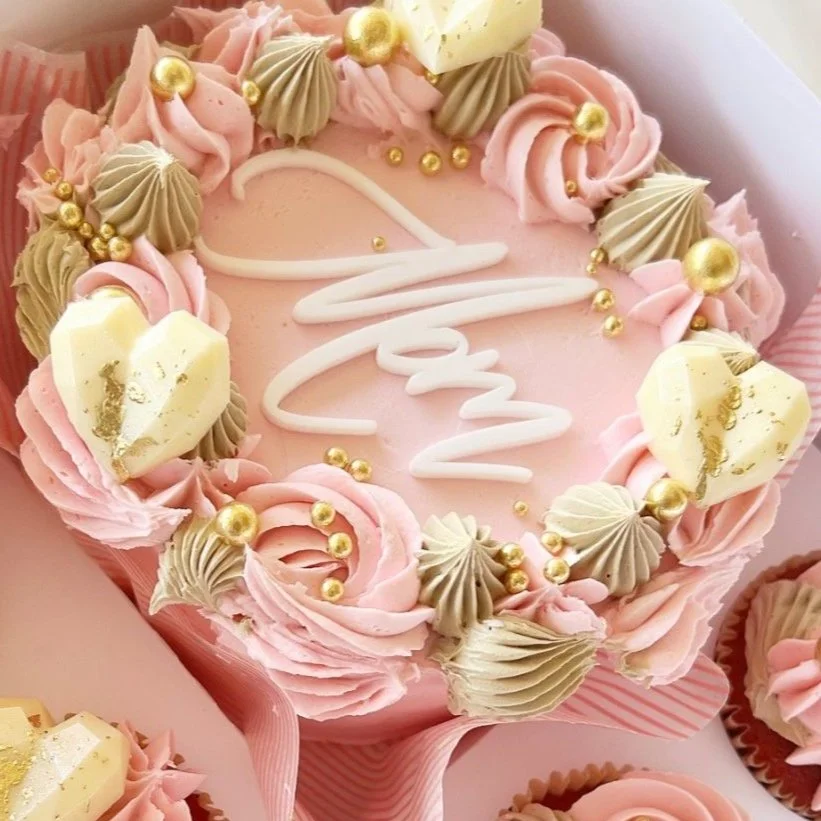 Custom Cakes Vintage Cakes Vegan Gluten Holiday Custom Desserts Serving South Florida