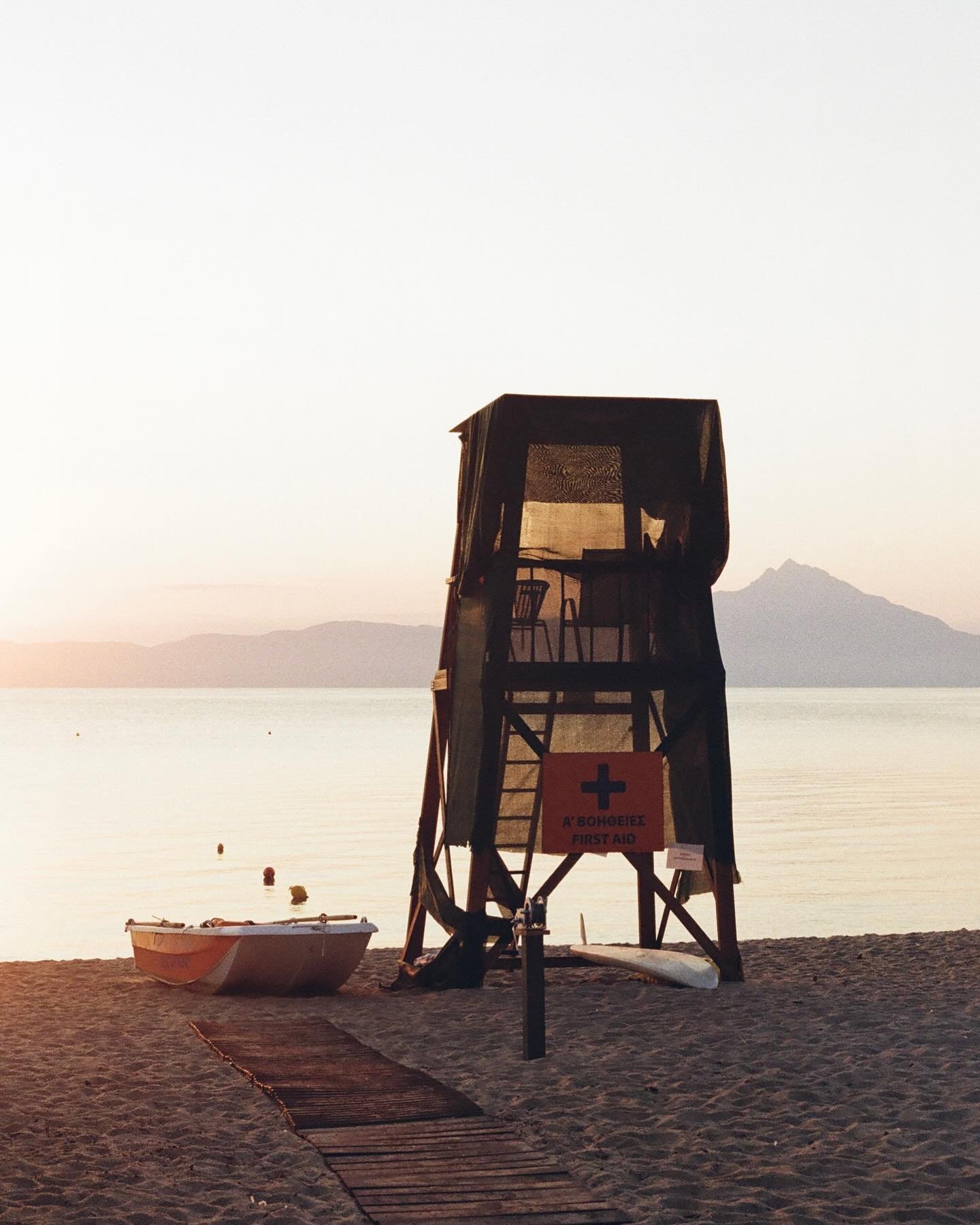 Morning glow over &Alpha;&rho;&mu;&epsilon;&nu;&iota;&sigma;&tau;&eta;&sigmaf;

📷 Canon AE-1
🎞️ Kodak Gold 200

#greece #greecestagram #greecetravel #greece🇬🇷 #visualsoflife #outside_project #wonderful_places #theworldshotz #theglobewanderer #sta