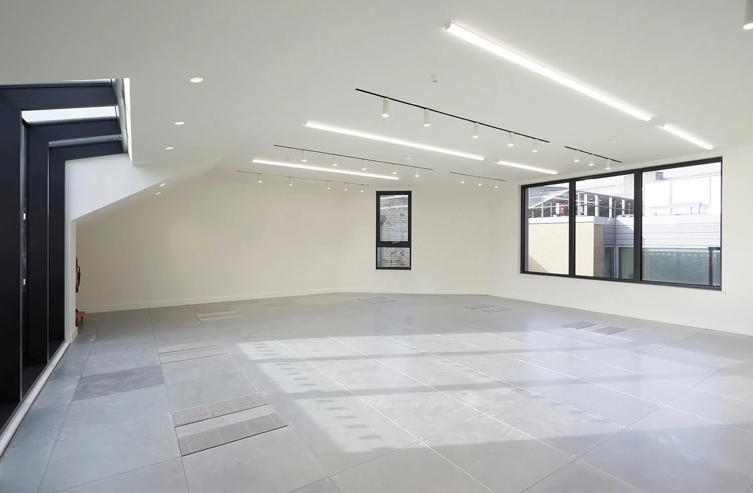 rokwell_projects_pollen_street_london_35.jpg