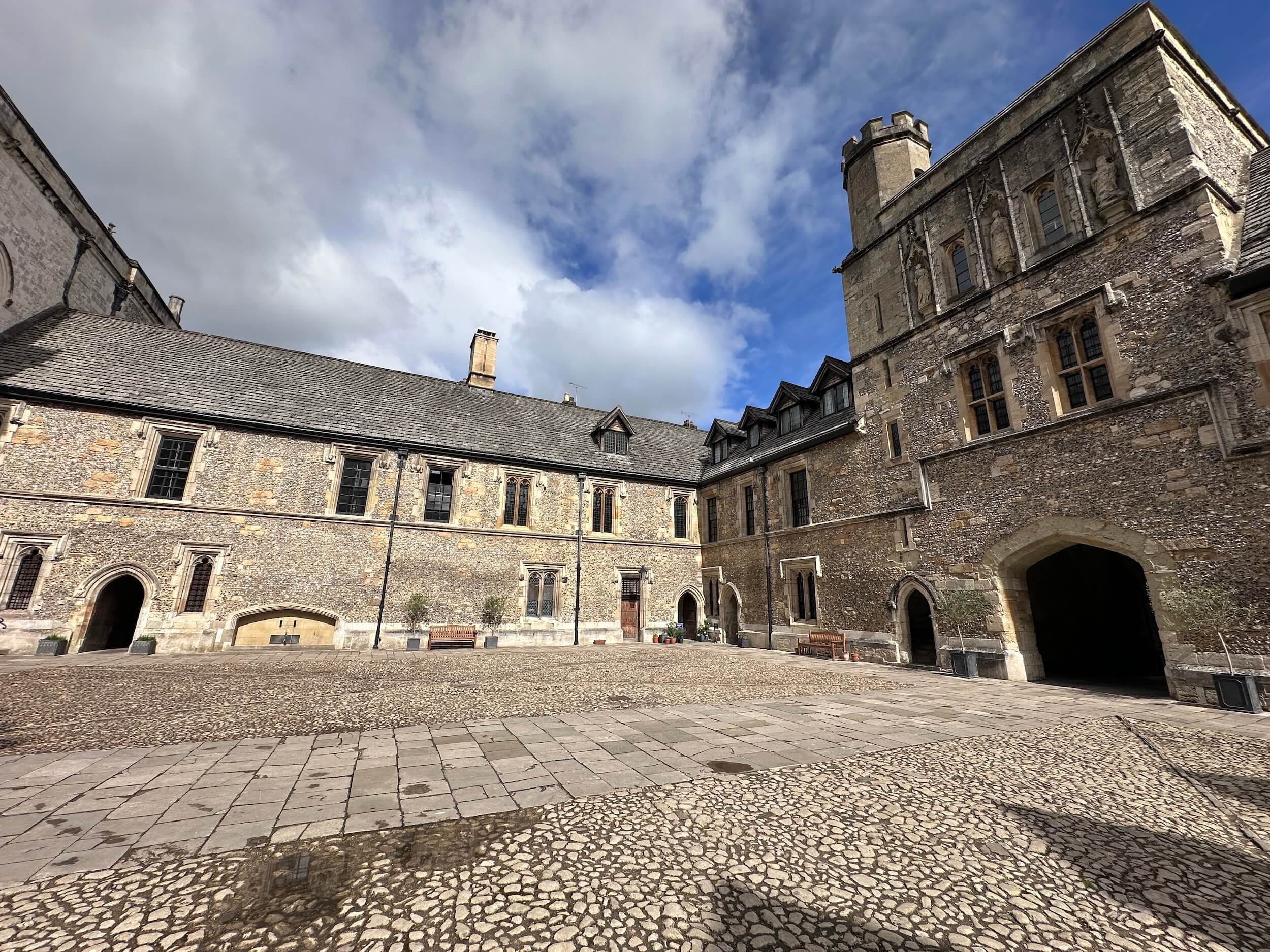 rokwell_projects_winchester_college_chamber_court_2.JPG