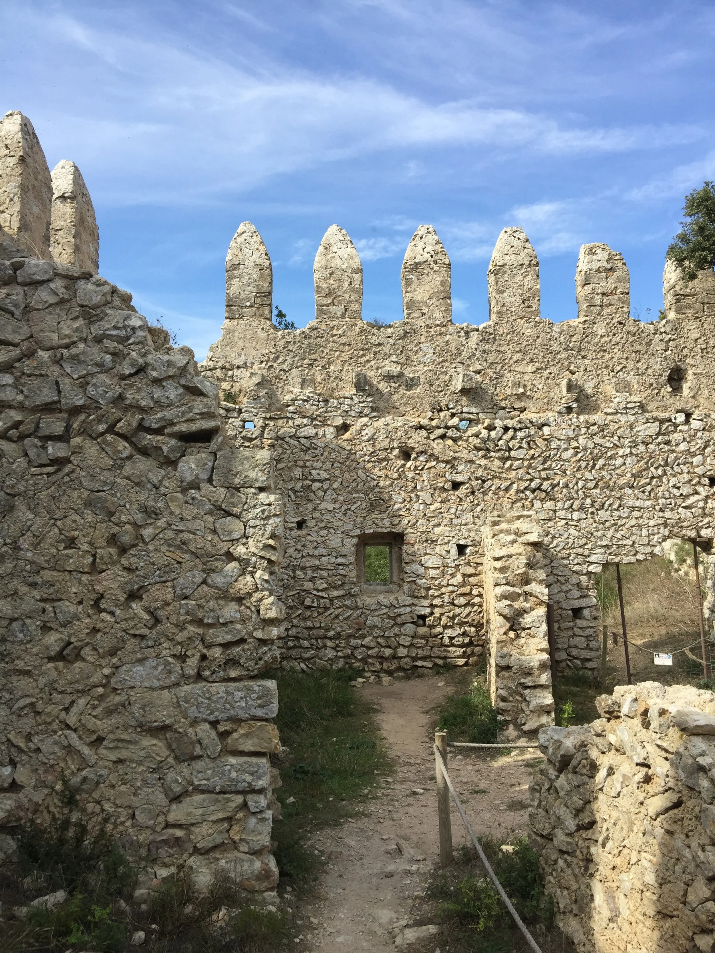 CastelldeSantueri4.JPG