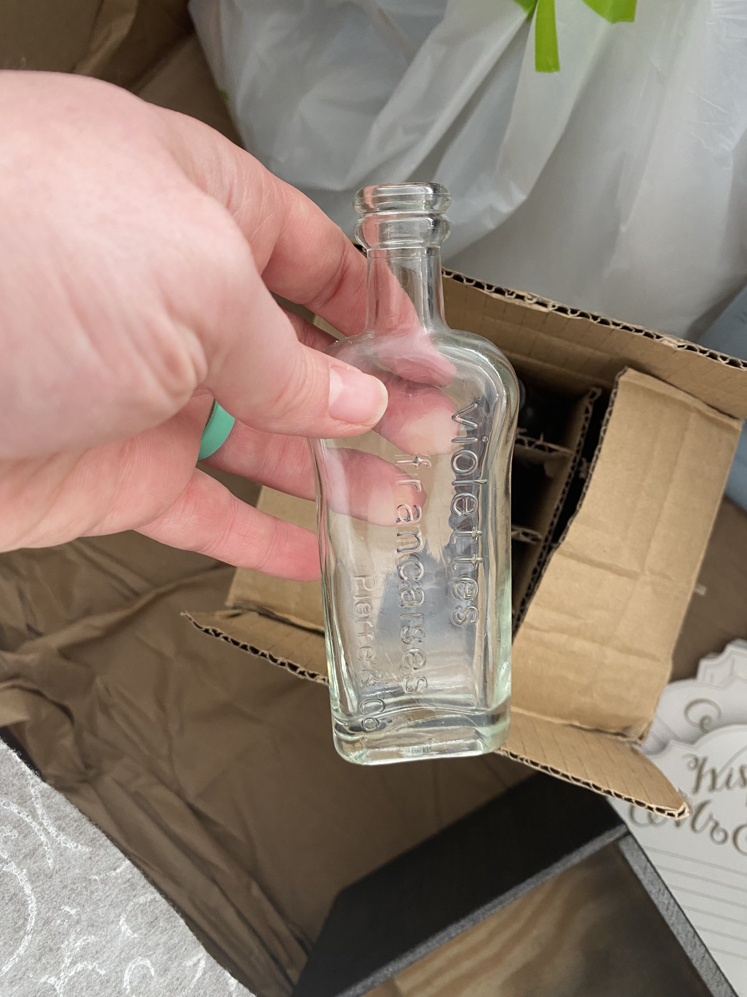$10 - Richmond Bud Vases (12 ct.)