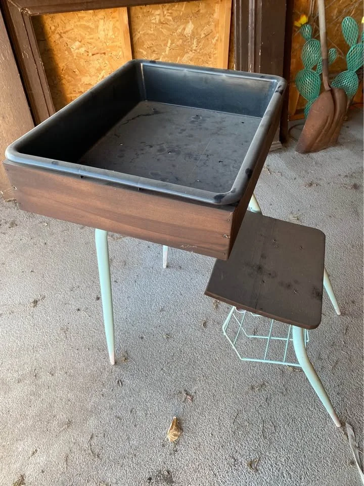 $180. Mid century school desk flower planter. Dusty from storage, but ALL the wood is brand new and freshly stained a deep brown. The planter tub is a brand new very heavy duty plastic potting tray with holes already drilled for drainage. Paint is in