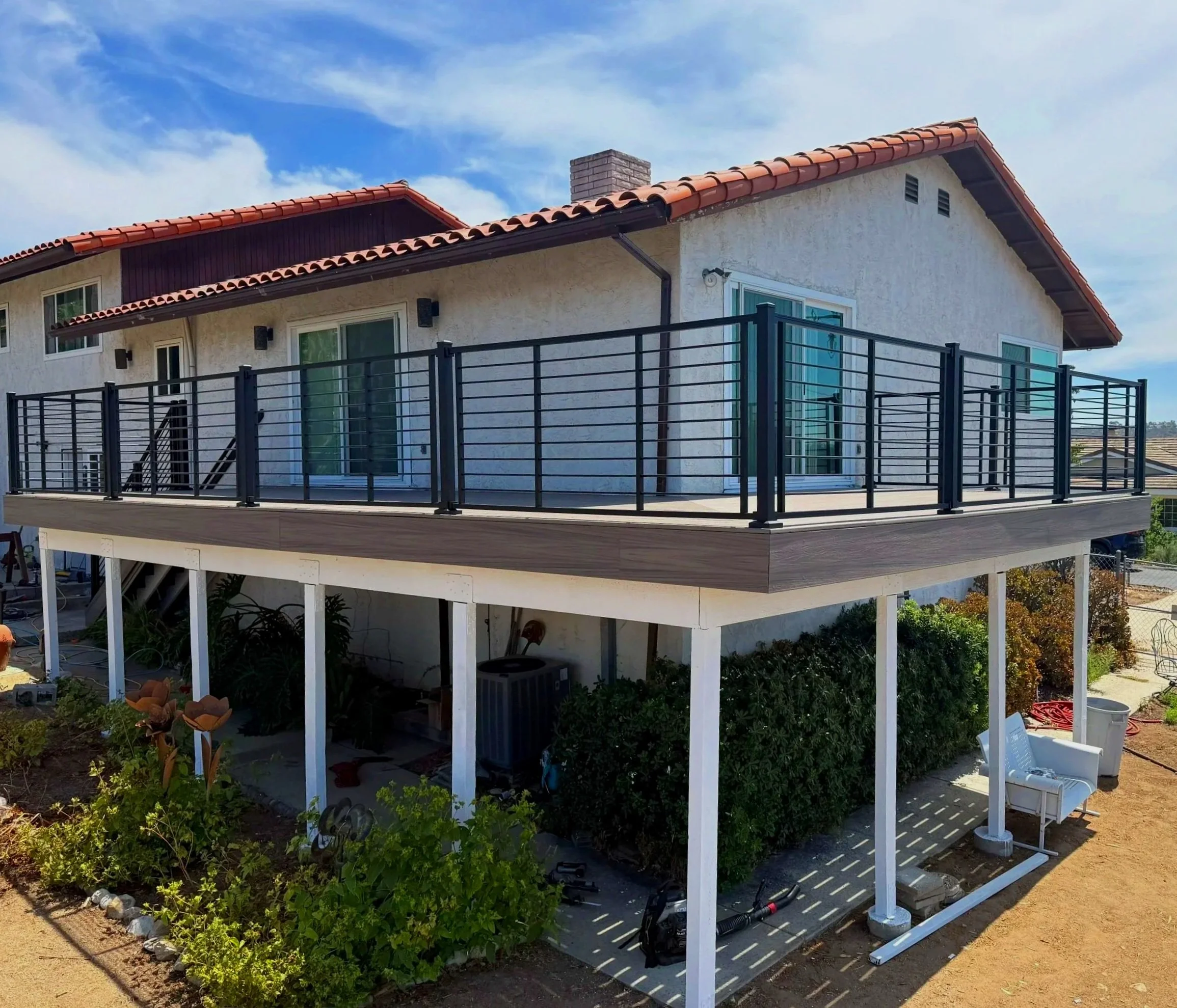 Custom Trex deck with Trex raining in San Diego, CA