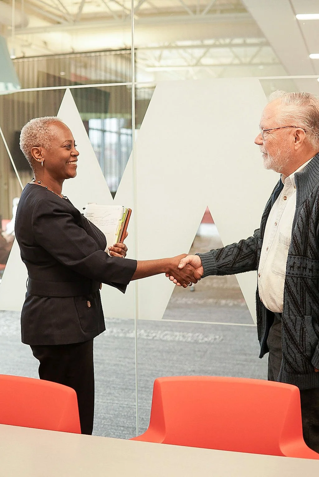 Grant writing consultant supporting nonprofits in Kansas City, Missouri