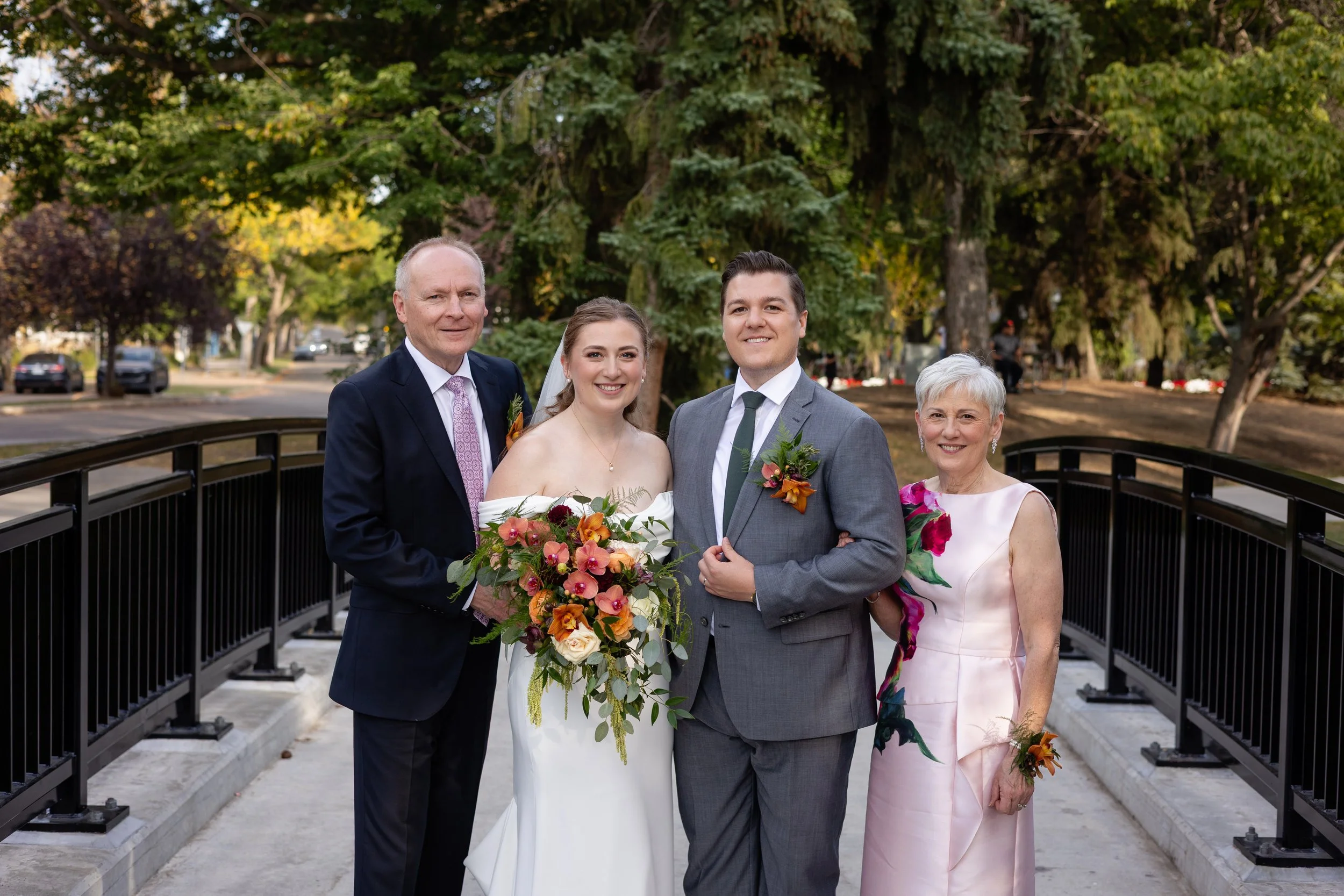 Family  Friends0001.jpg