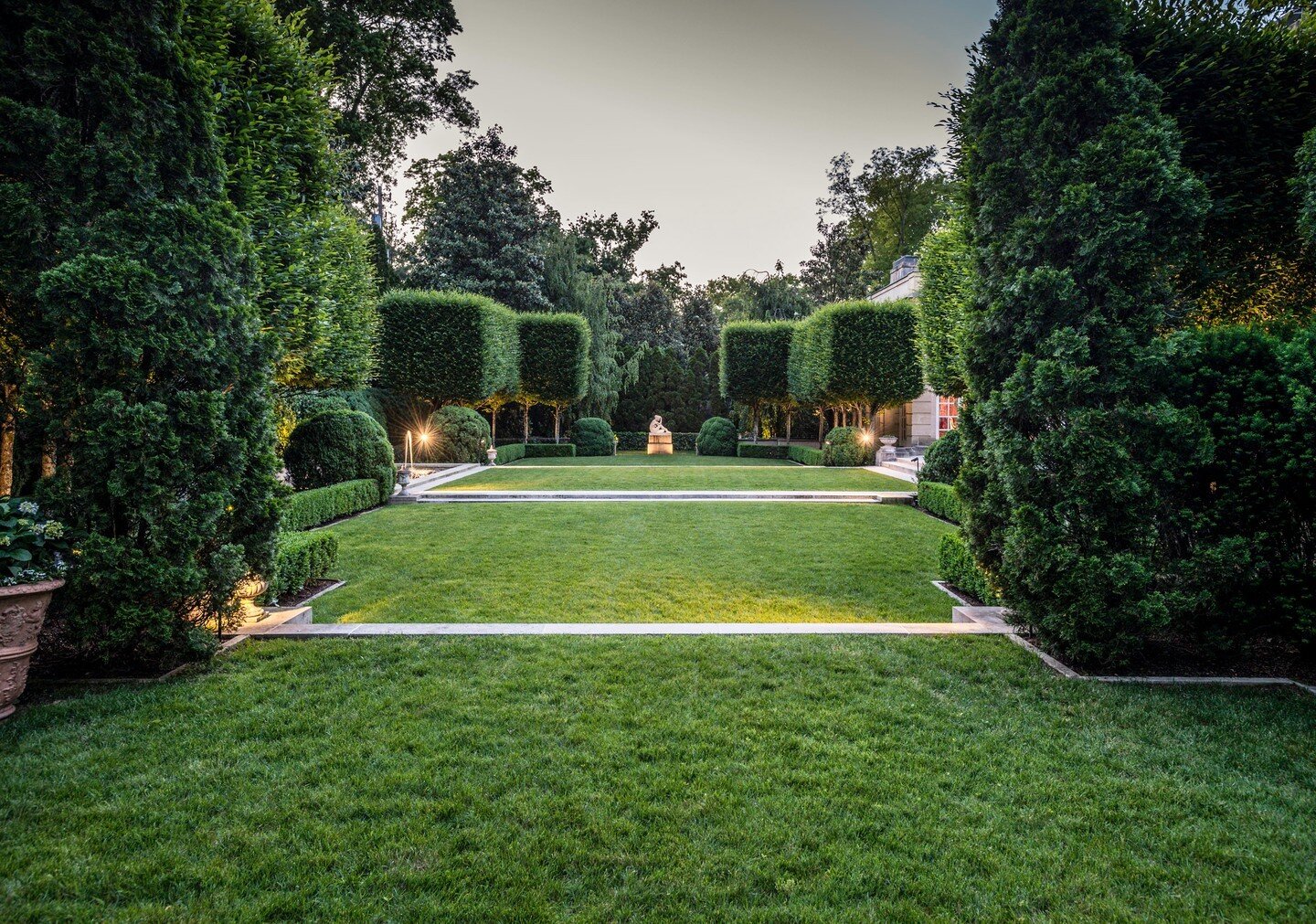 Rest when you're weary. Refresh and renew yourself, your body, your mind, your spirit. Then get back to work.
- Ralph Marston
🦉⁠
Photo: @reedbrownphoto
Landscape Architecture: Ben Page @benpagelandscape⁠
.⁠
#landscapearchitecture #landscapearchitect