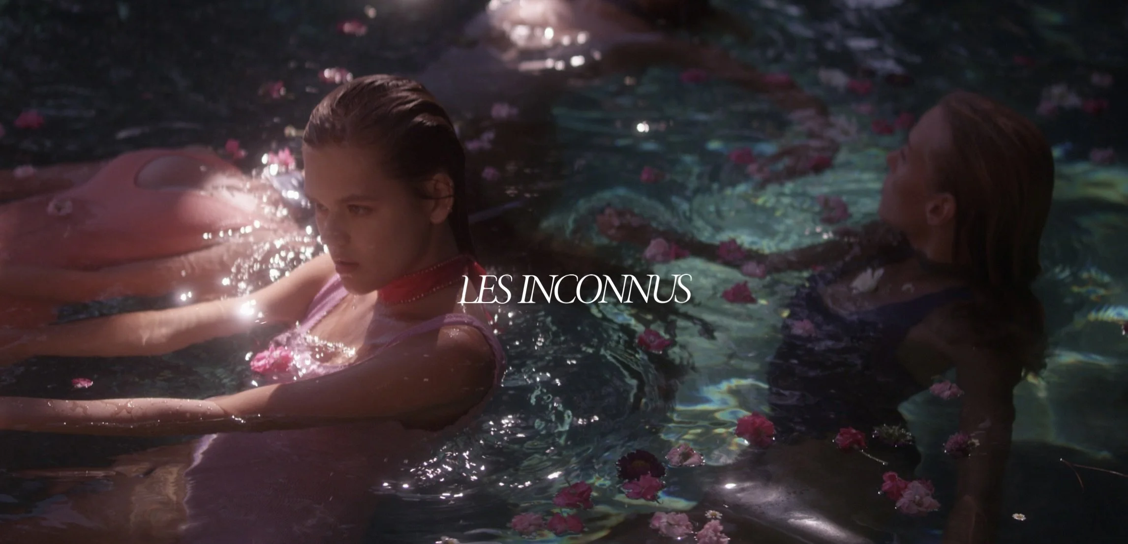 Les Inconnus | "Escape" 