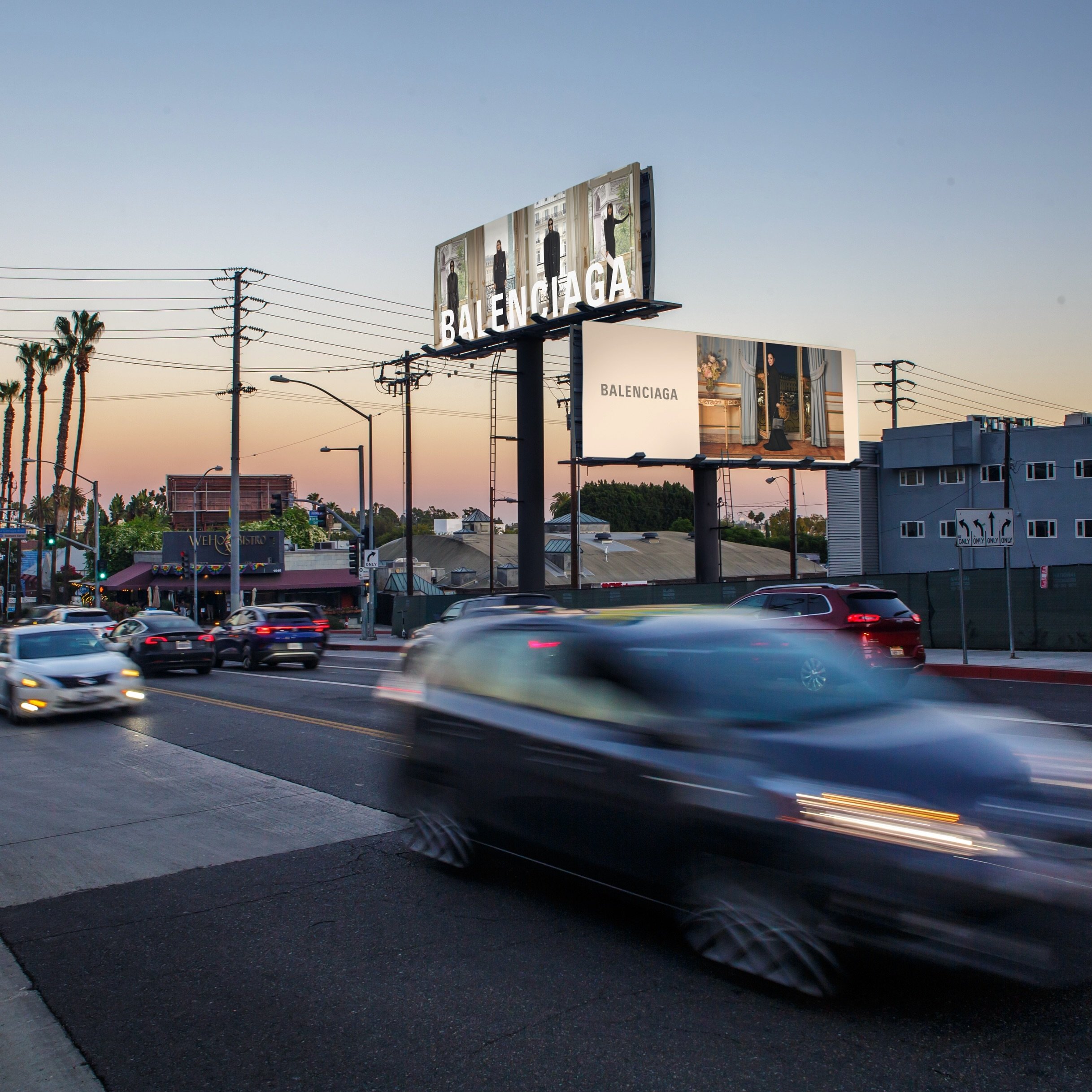 WEHO Quartet is powerhouse media destination, towering above traffic on La Cienega Blvd near Santa Monica Blvd. The multidirectional displays face four directions across two elevations, giving brands the rare opportunity to deliver their message to t