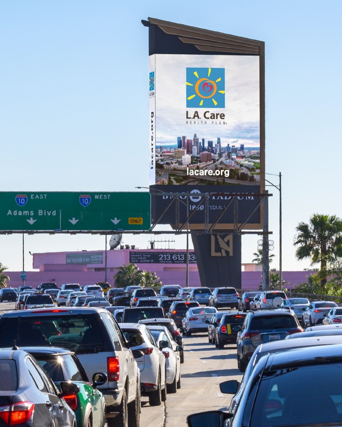 LA Care connects with Angelenos on The Towers on the 110 freeway, the main transit to downtown, LAX, and the city&rsquo;s major sports &amp; entertainment venues. 💛

#iconicmedia #ooh #lacare #dooh #healthcare #nurseappreciationweek @lacarehealth