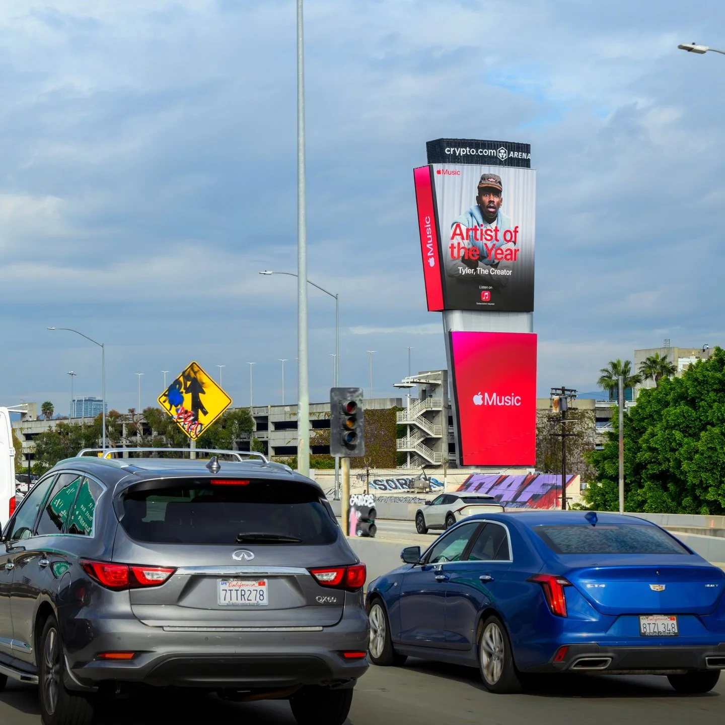 The newly crowned Artist of the Year reigns on the newest Downtown LA freeway media destination 👑 

#iconicmedia #dtla #dtlapairing #applemusic #artistoftheyear #tylerthecreator