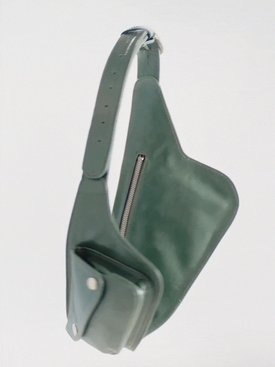 Unfolding the Autumn Winter 2022 capsules