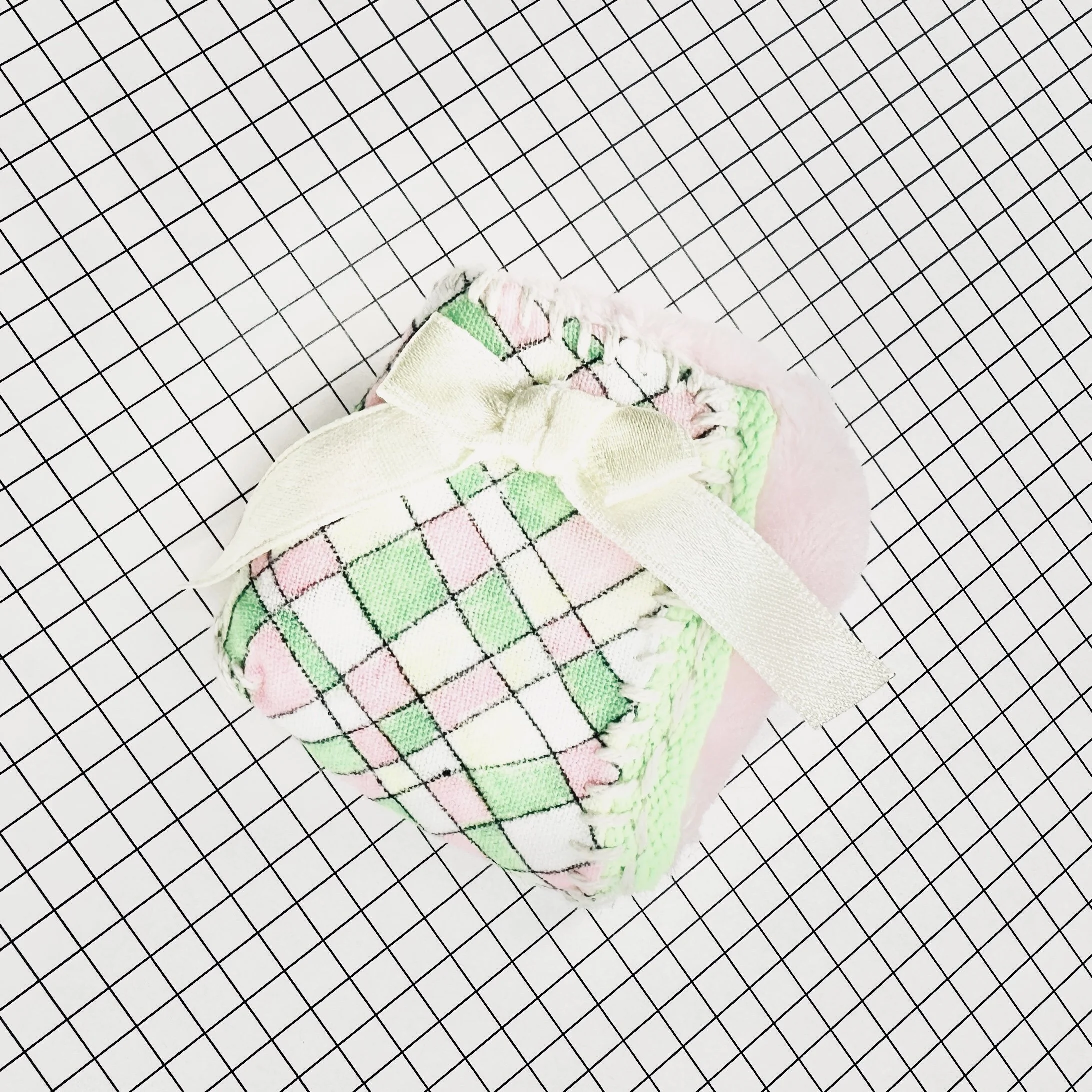 POUCH #16P
