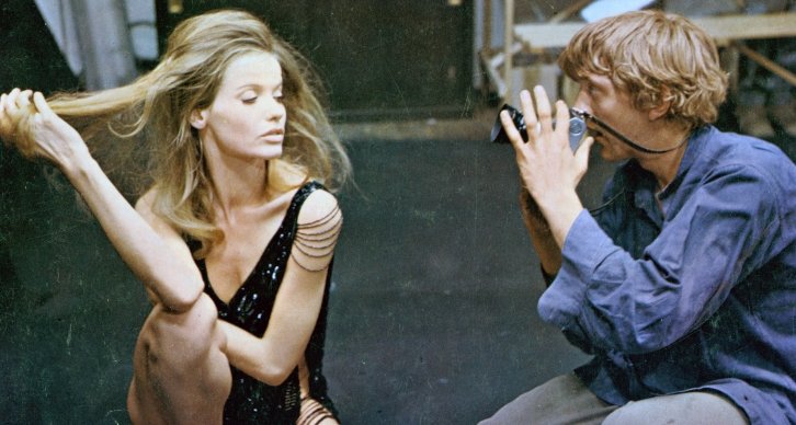 Blowup_1966_Veruschka_Hemmings-1515000902-726x388-1.jpg