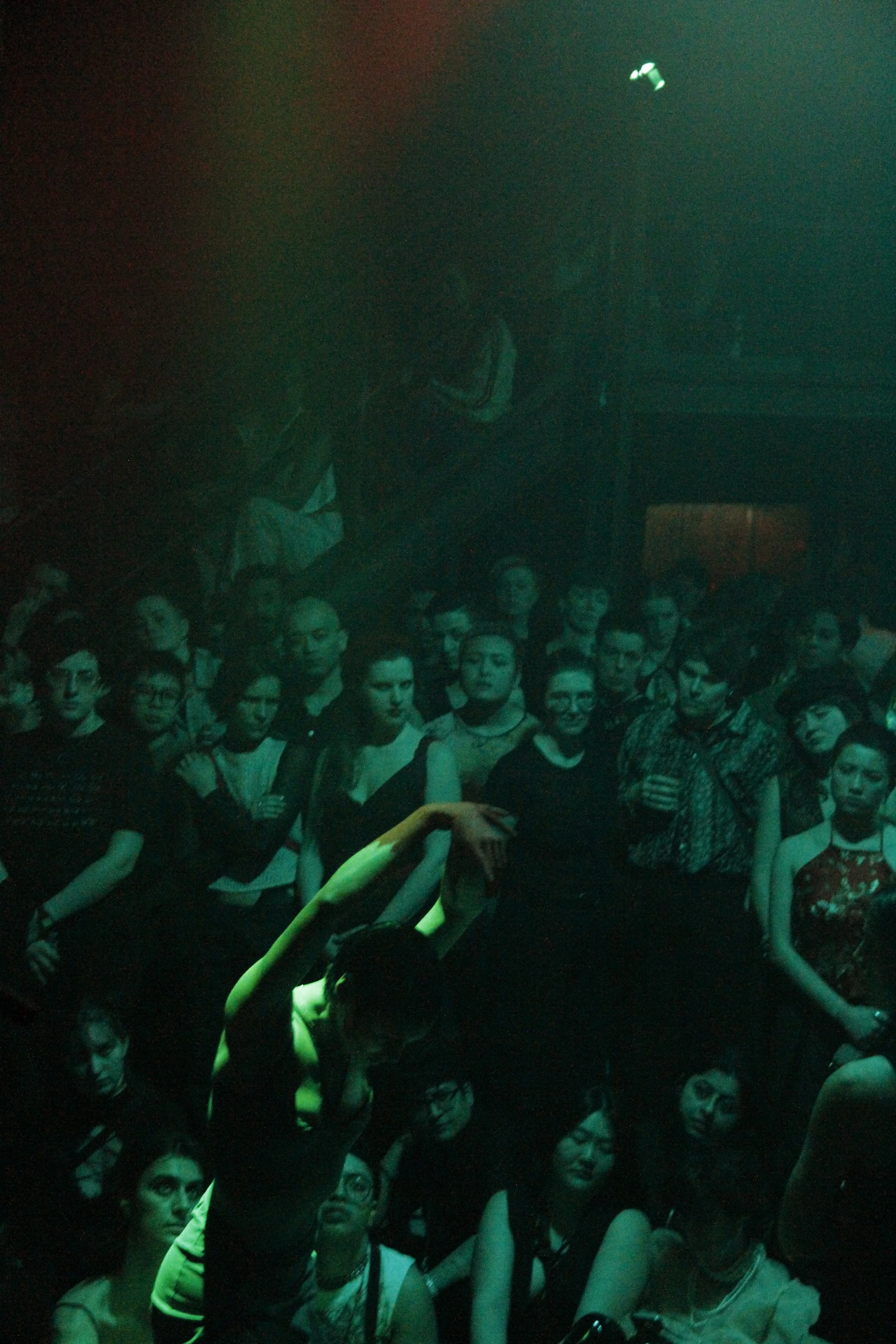 Solo Performance - Trauma Bar und Kino