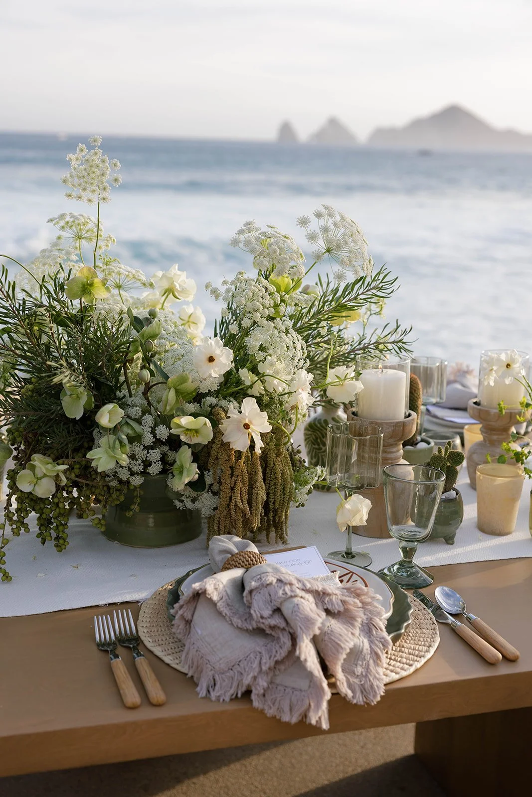 Weddings and Events at The Cape a Thompson Hotel in Los Cabos - Michelle Garibay Events Destination Wedding Planner - Sposto Photography 2 (4).jpg