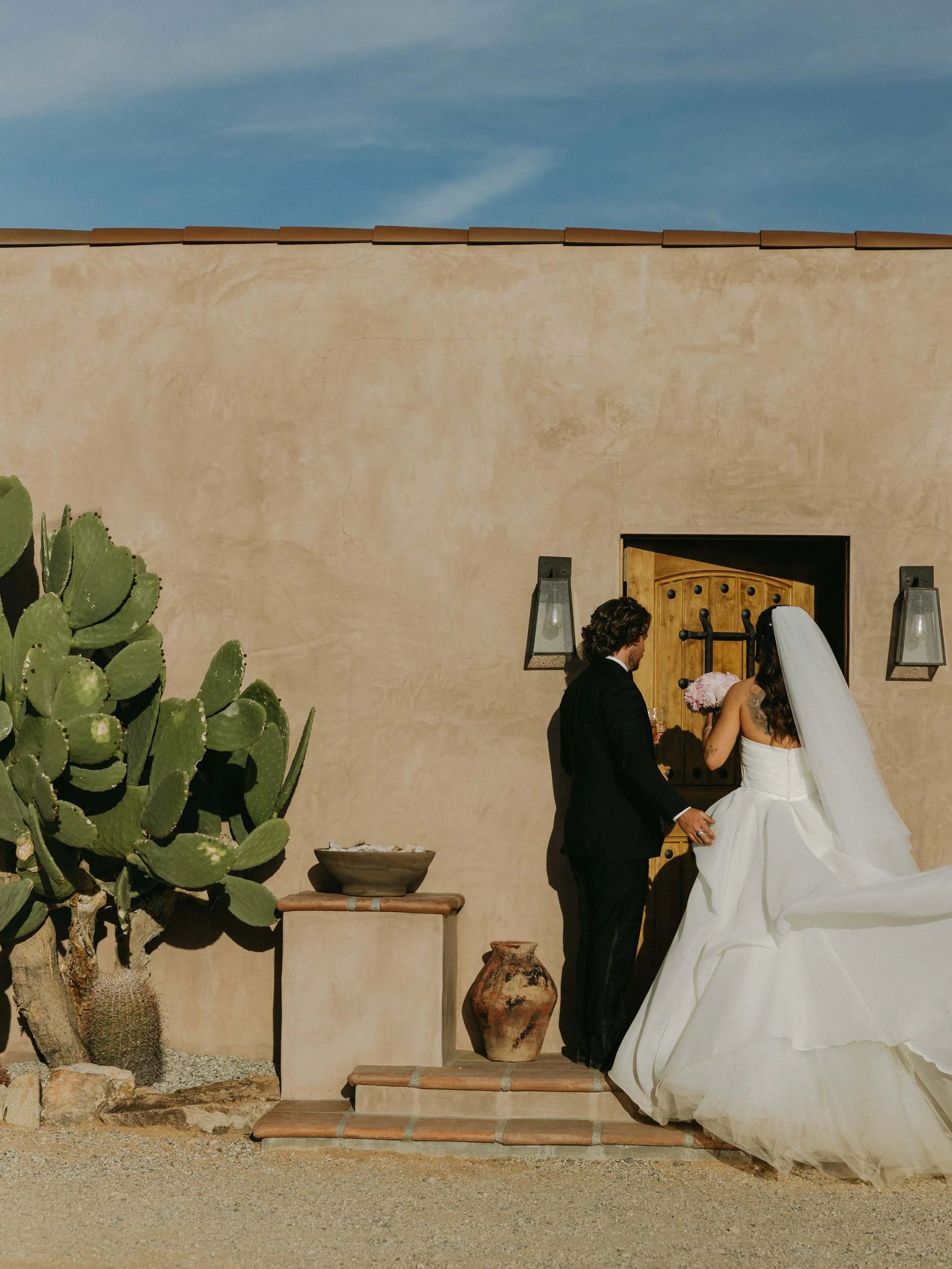 Morada Joshua Tree Wedding - Michelle Garibay Events Wedding Planning and Design 2 (5).jpg