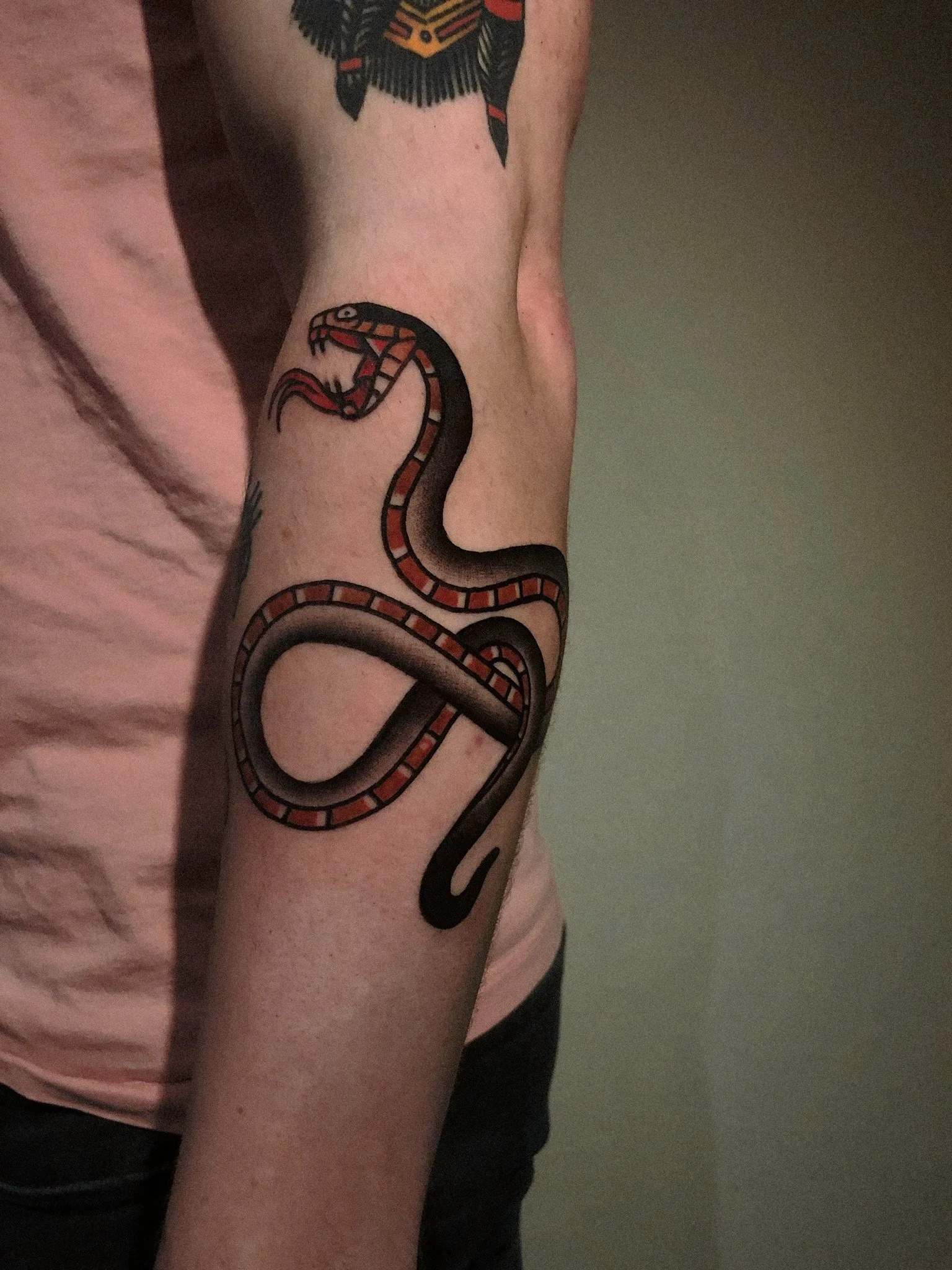 Orm tatuering i traditionel old school