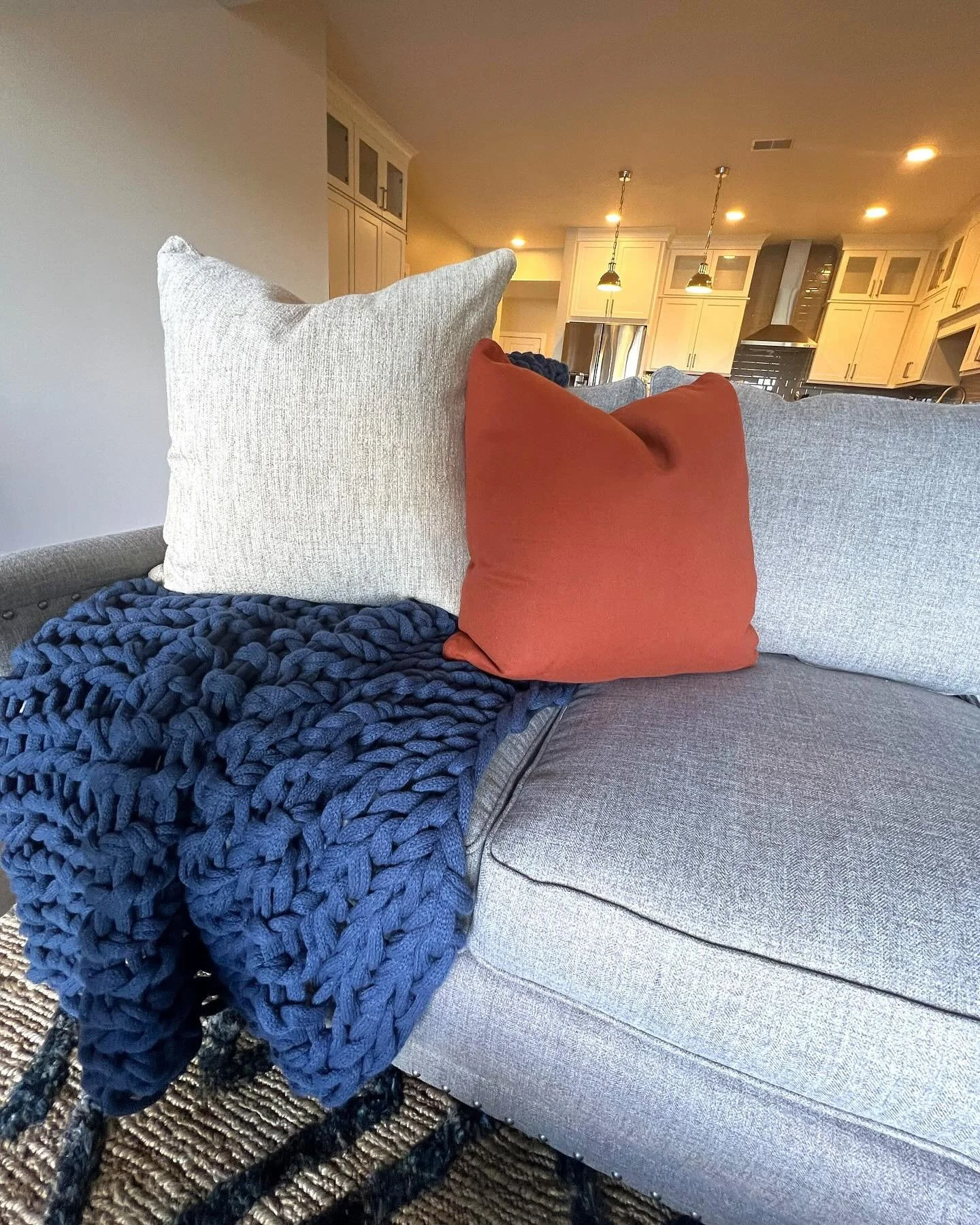 Texture and pattern at every turn in our client&rsquo;s downtown condo 

#nestindesign #nestofgrandtraverse #northernmichiganinteriordesigner #customfurniture #texture #pattern #interiordesiner