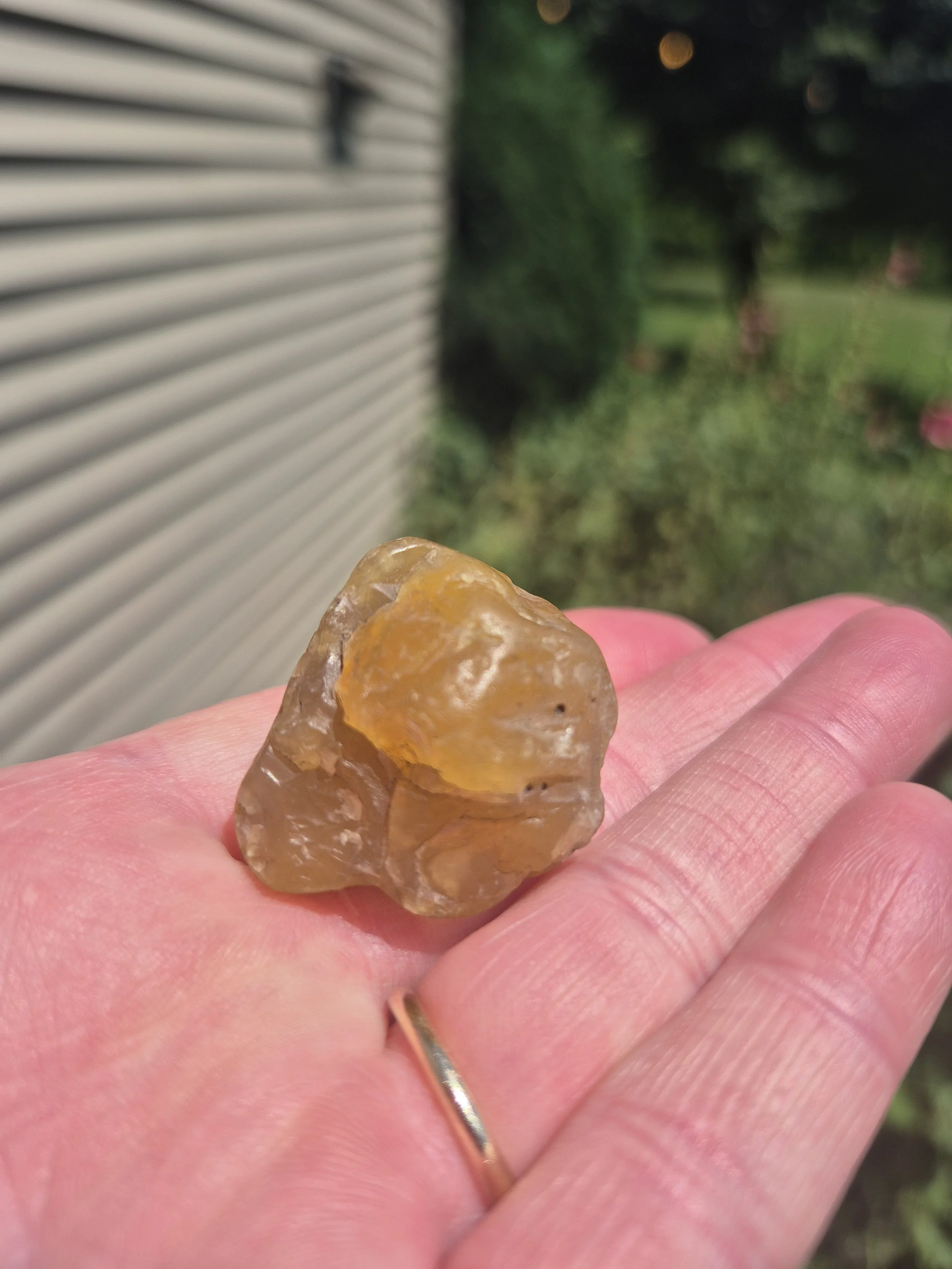 Agate mag 1.jpg