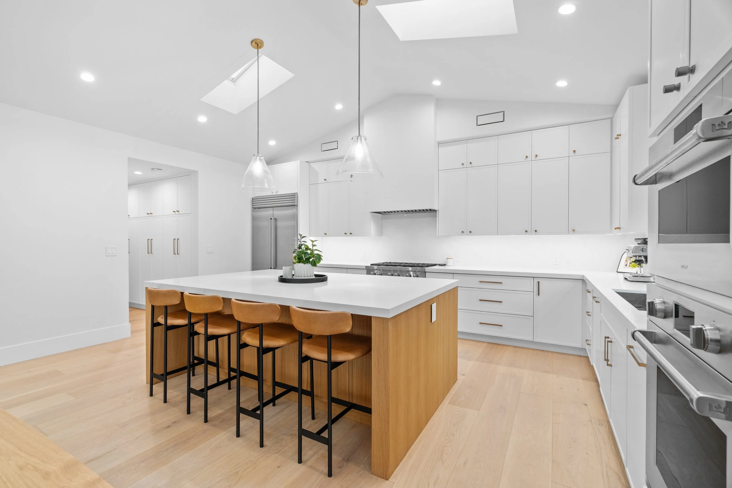 943 Larkspur Ave-Photo-9.jpg