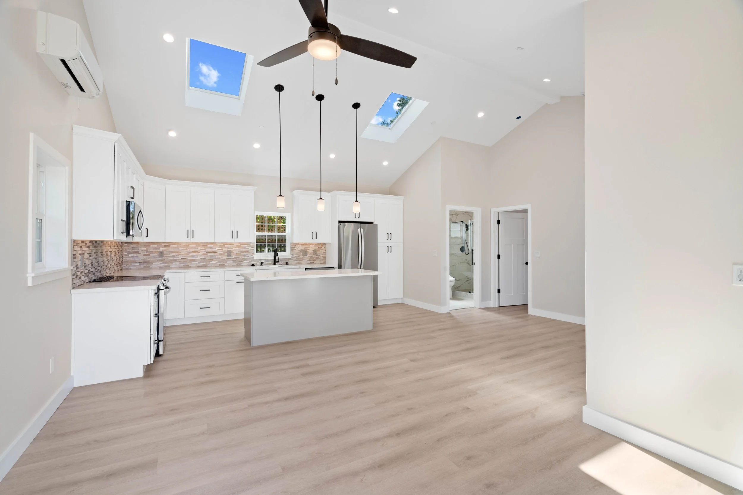 781 Parma Way-10.jpg