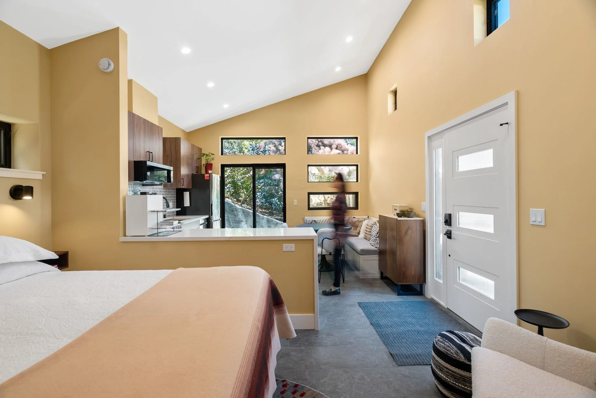 18530 Montpere Way-Photo-20.jpg