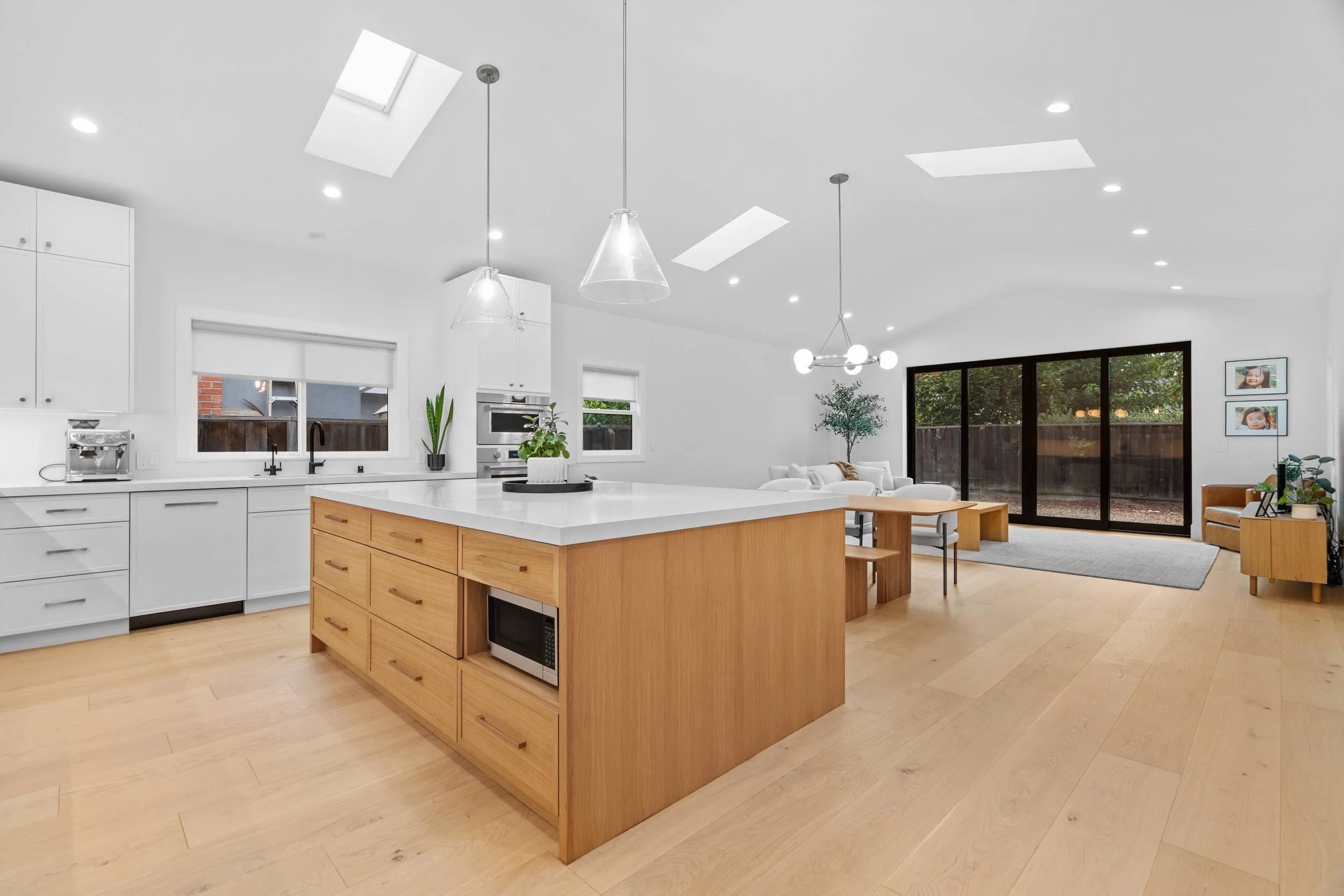 943 Larkspur Ave-Photo-6.jpg