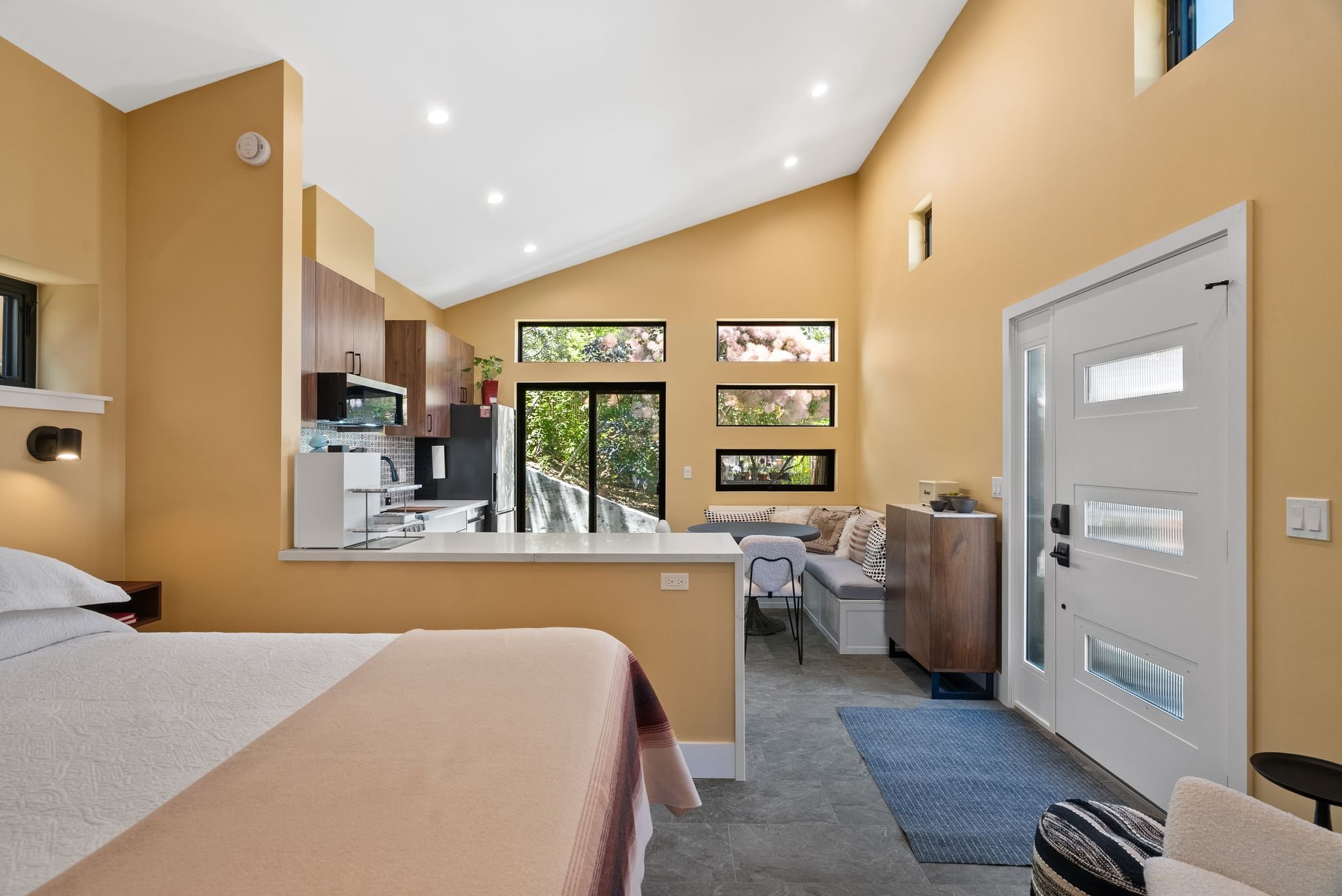 18530 Montpere Way-Photo-16.jpg