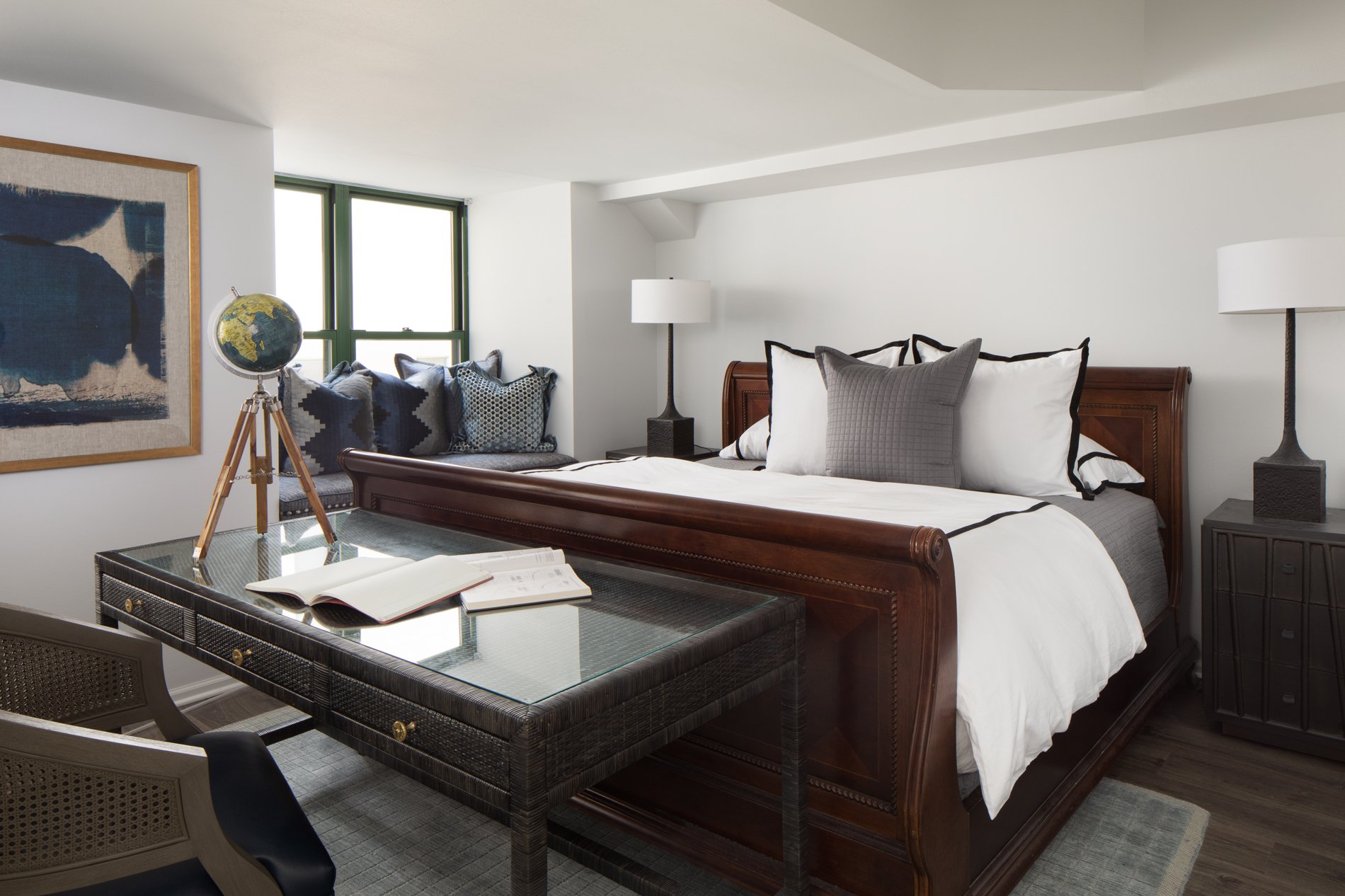 Blatz_Condo_Pedro_Lima_Interior_Design_Ryan_Hainey_Photography_006_web.jpg