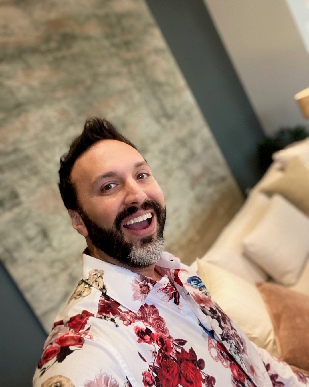 HEY DESIGNER BESTIES!!! COME JOIN ME AND THE ARHAUS TEAM TONIGHT!!

Arhaus Brookfield: Sip and Shop-Fall Launch Preview (&quot;MORE IS MORE&quot; IS HERE!)

Corners of Brookfield
8-22-2024
5:30-7:30
Enjoy food, drinks, and our new Fall collections pr