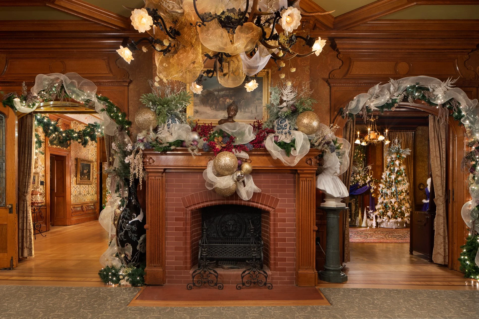 Pabst_Mansion_2025_Pedro_Lima_Ryan_Hainey_Photography_002.jpg
