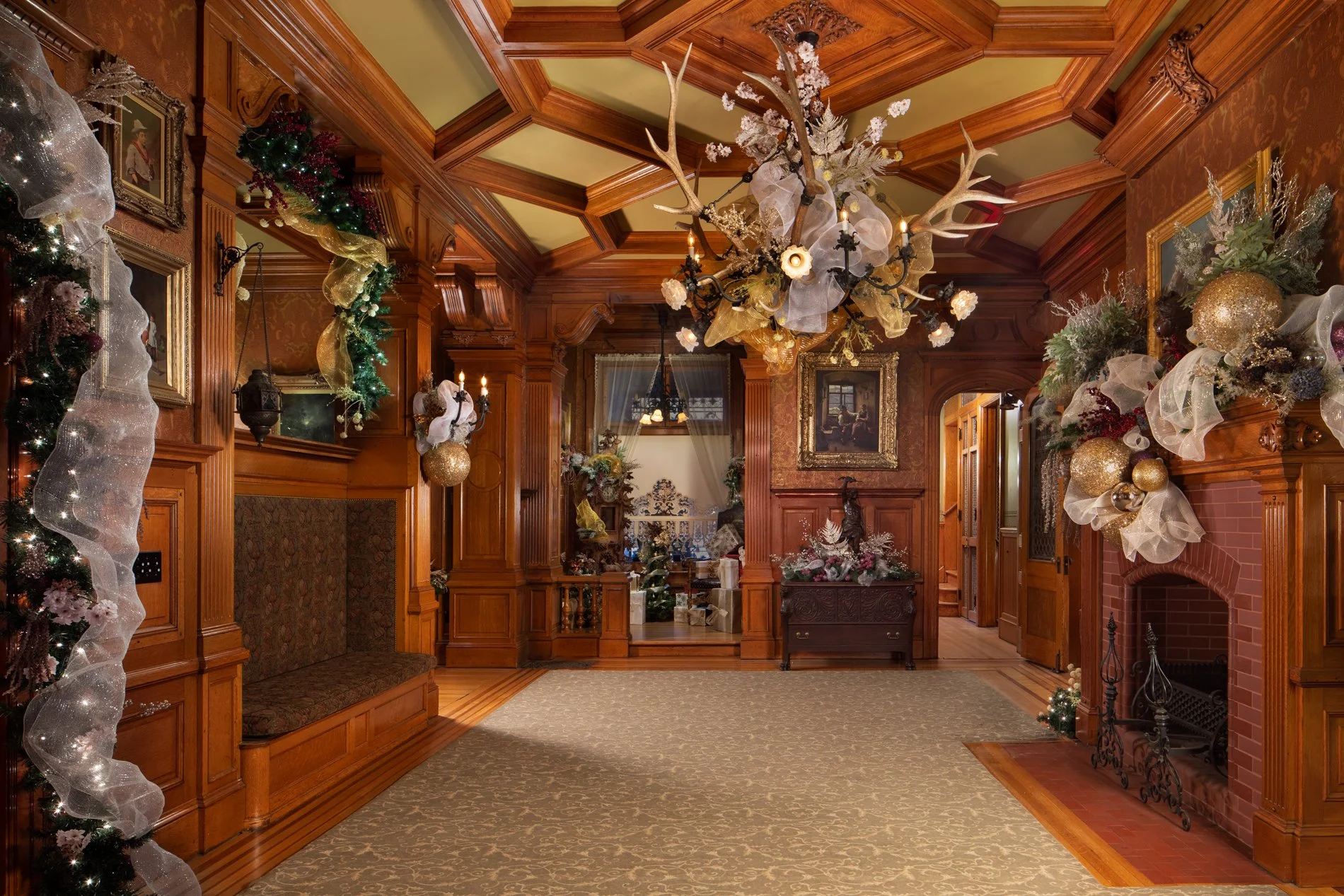 Pabst_Mansion_2025_Pedro_Lima_Ryan_Hainey_Photography_001.jpg