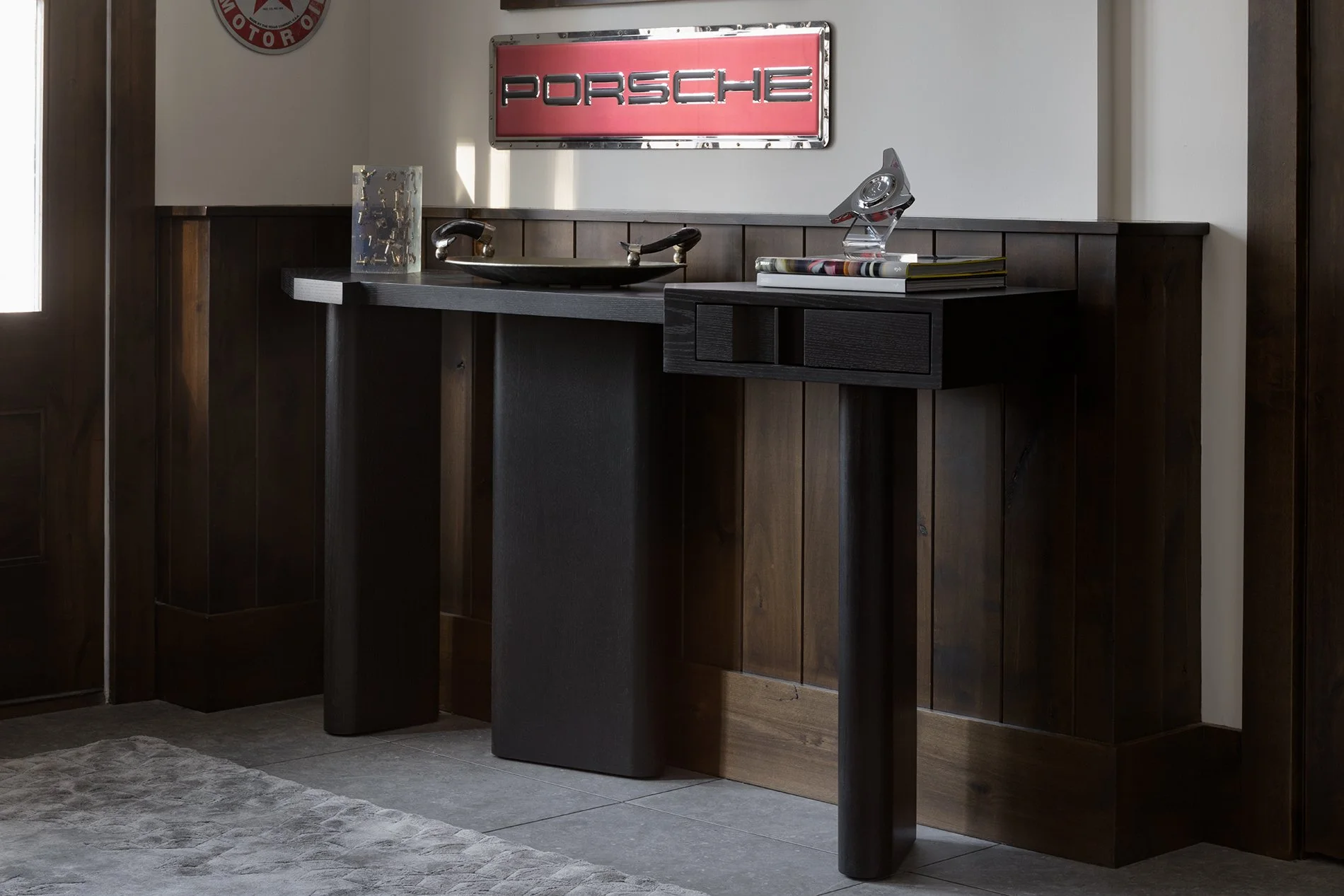 Garage_Pedro_Lima_Interiors_Ryan_Hainey_Photography_008_web.jpg