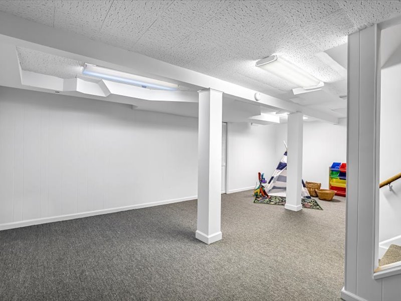 63-Rec Room Basement.jpg