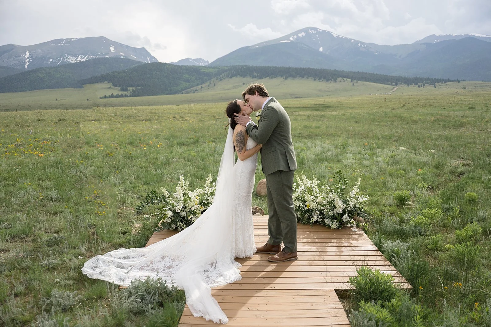 meg-kent-colorado-wedding-preview-46.jpg