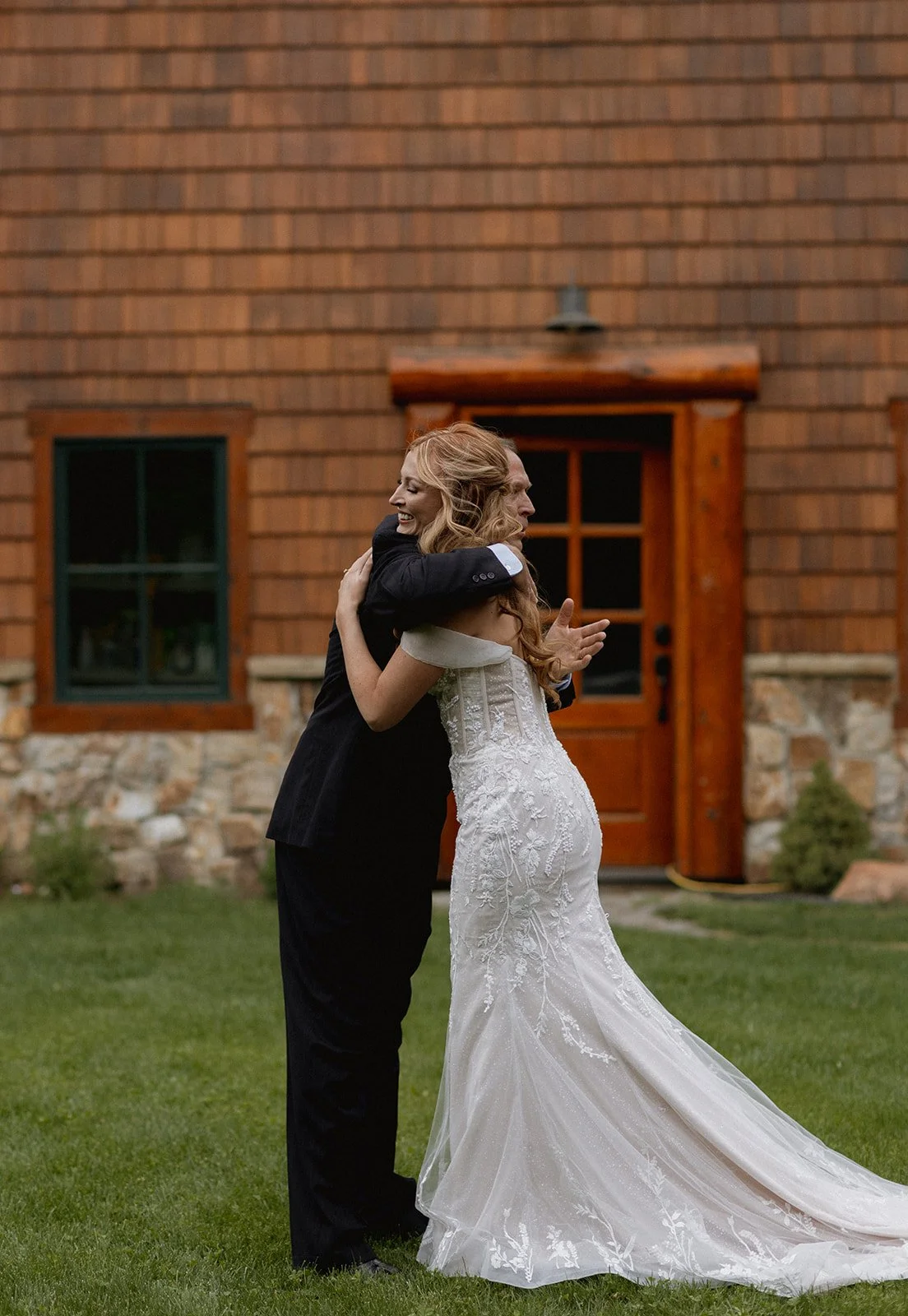 nicole & zach sneaks-30.jpg