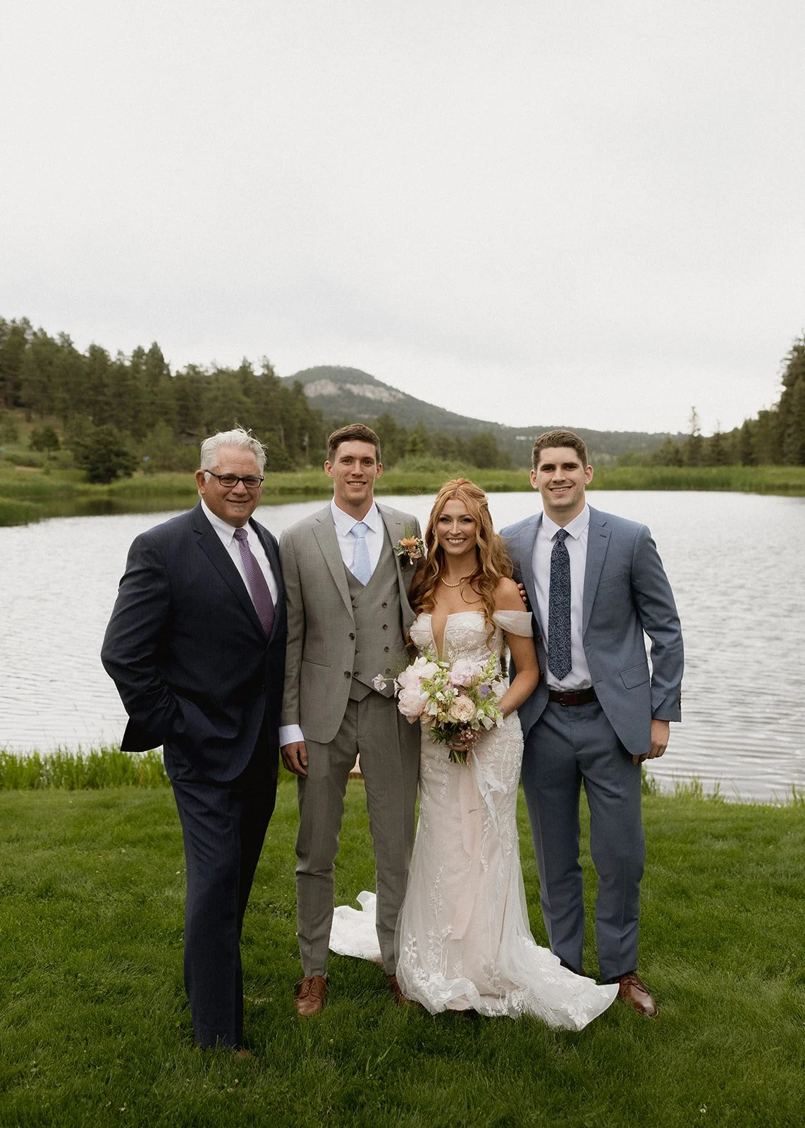 nicole & zach sneaks-71.jpg